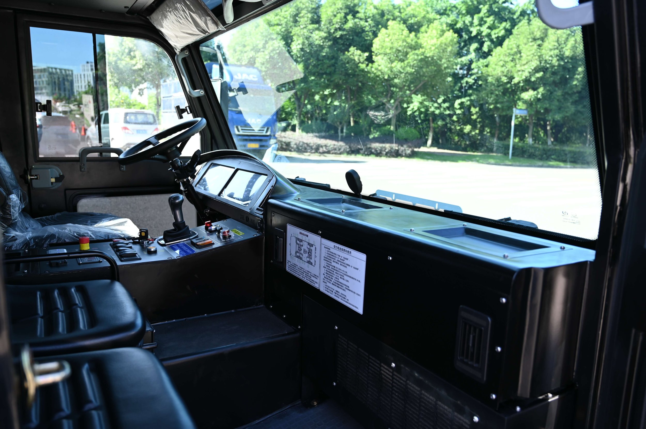 tk-eqy280-6.JPG