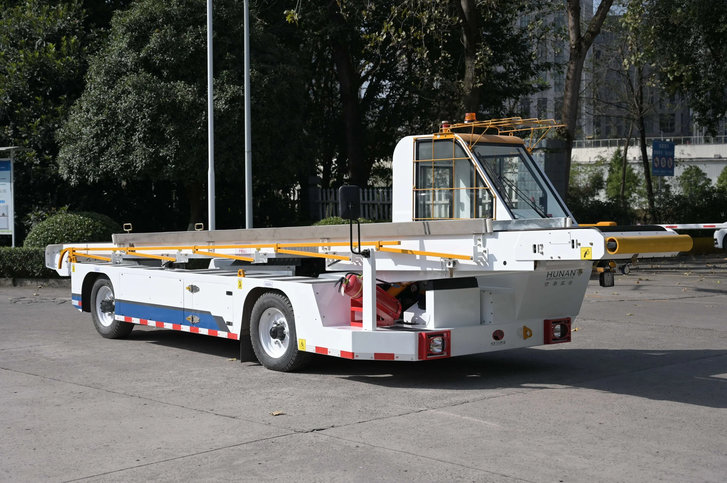 tk-xc80c-1.JPG