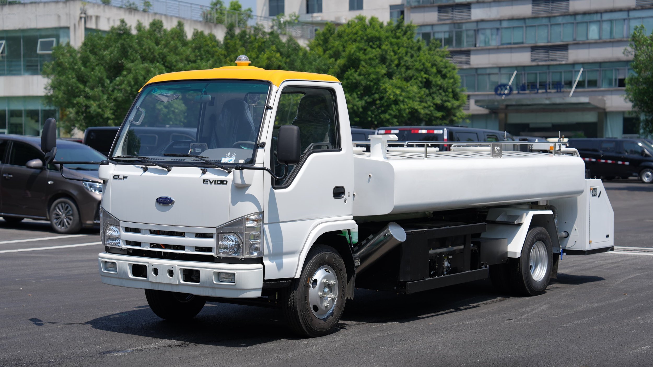 tk-eqs40-1.jpg