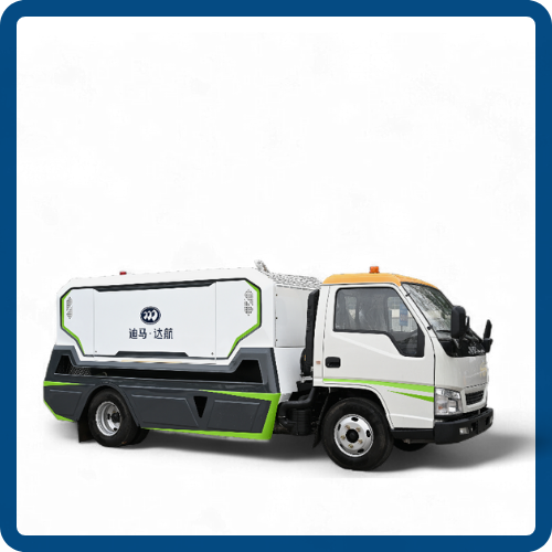 Electric garbage truck with Chinese characters and logo on the side.