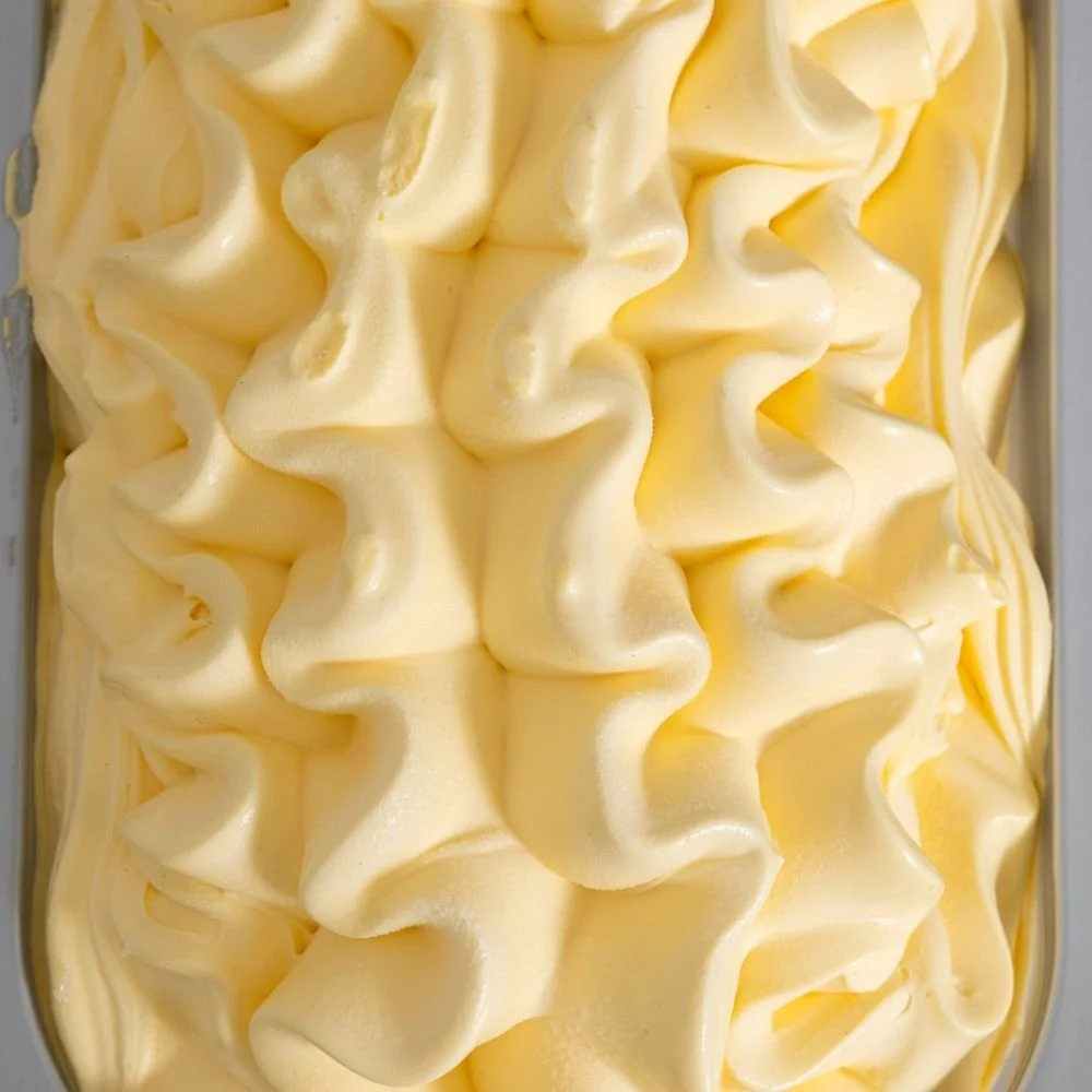 Tonitto High Yellow Vanilla Gelato, 4 liters
