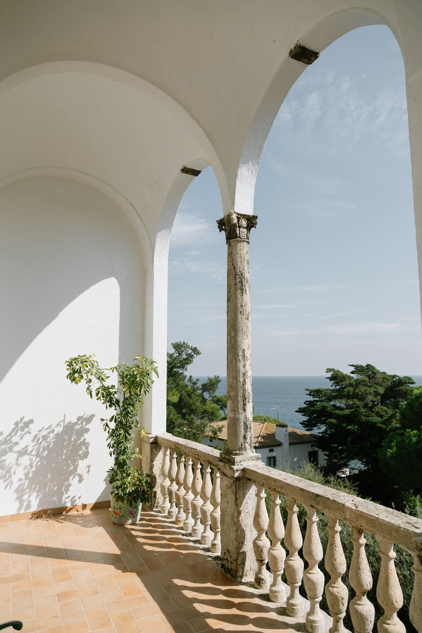 Why Couples Choose a Celebrant-Led Wedding on the Costa Brava