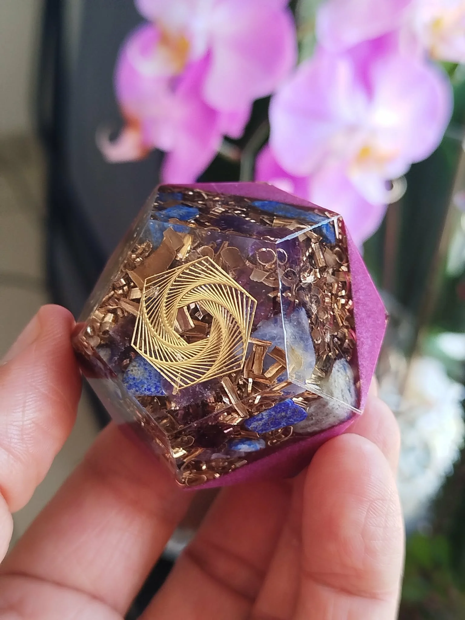 Dédocaèdre Orgonite "vortex" 1.jpg