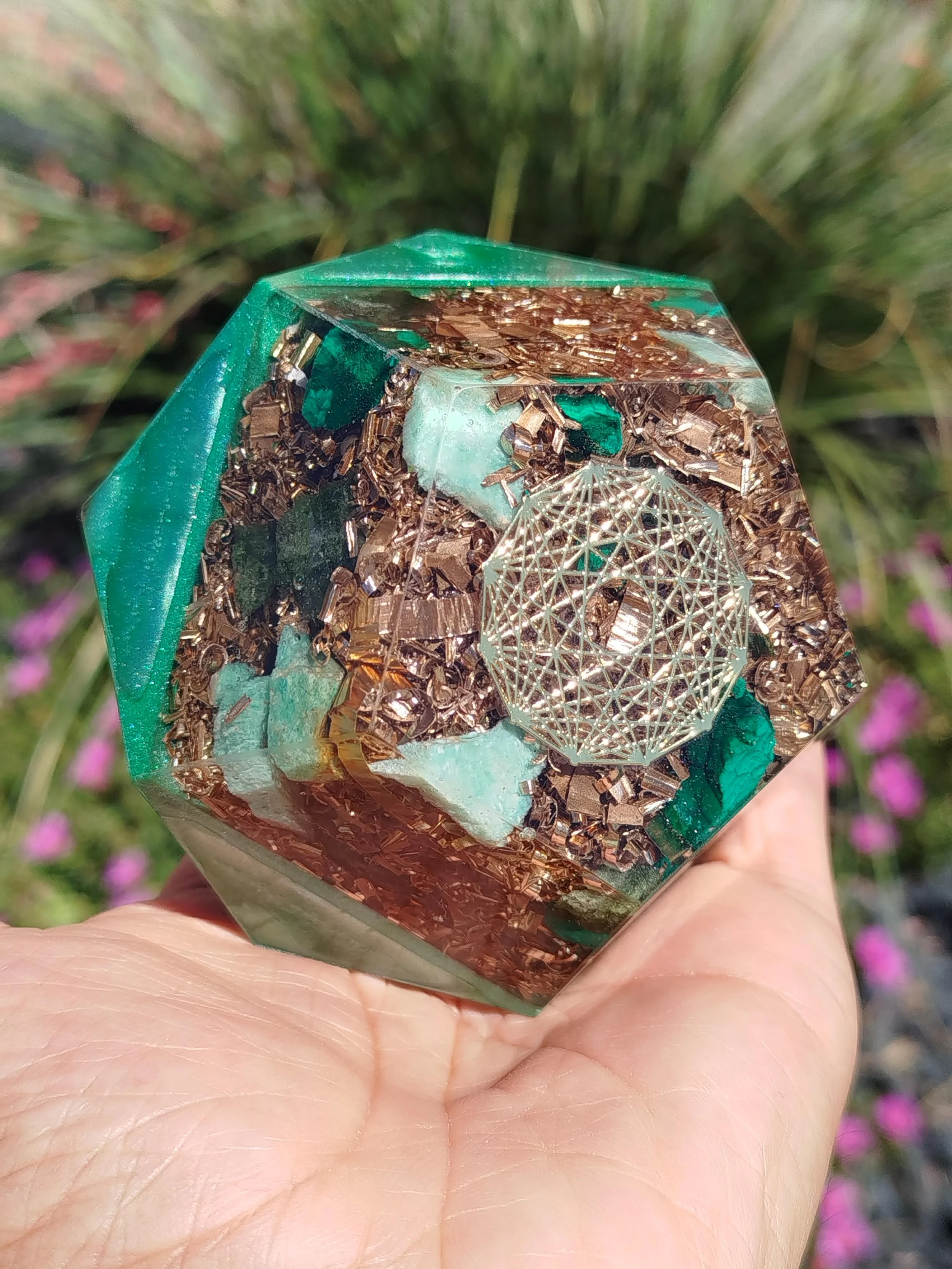 Dédocaèdre Orgonite "5ème élément" 1.jpg