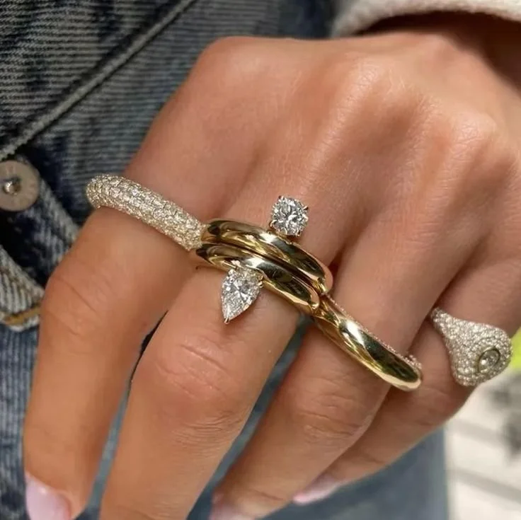 bague goute et carré en avant 2.jpg