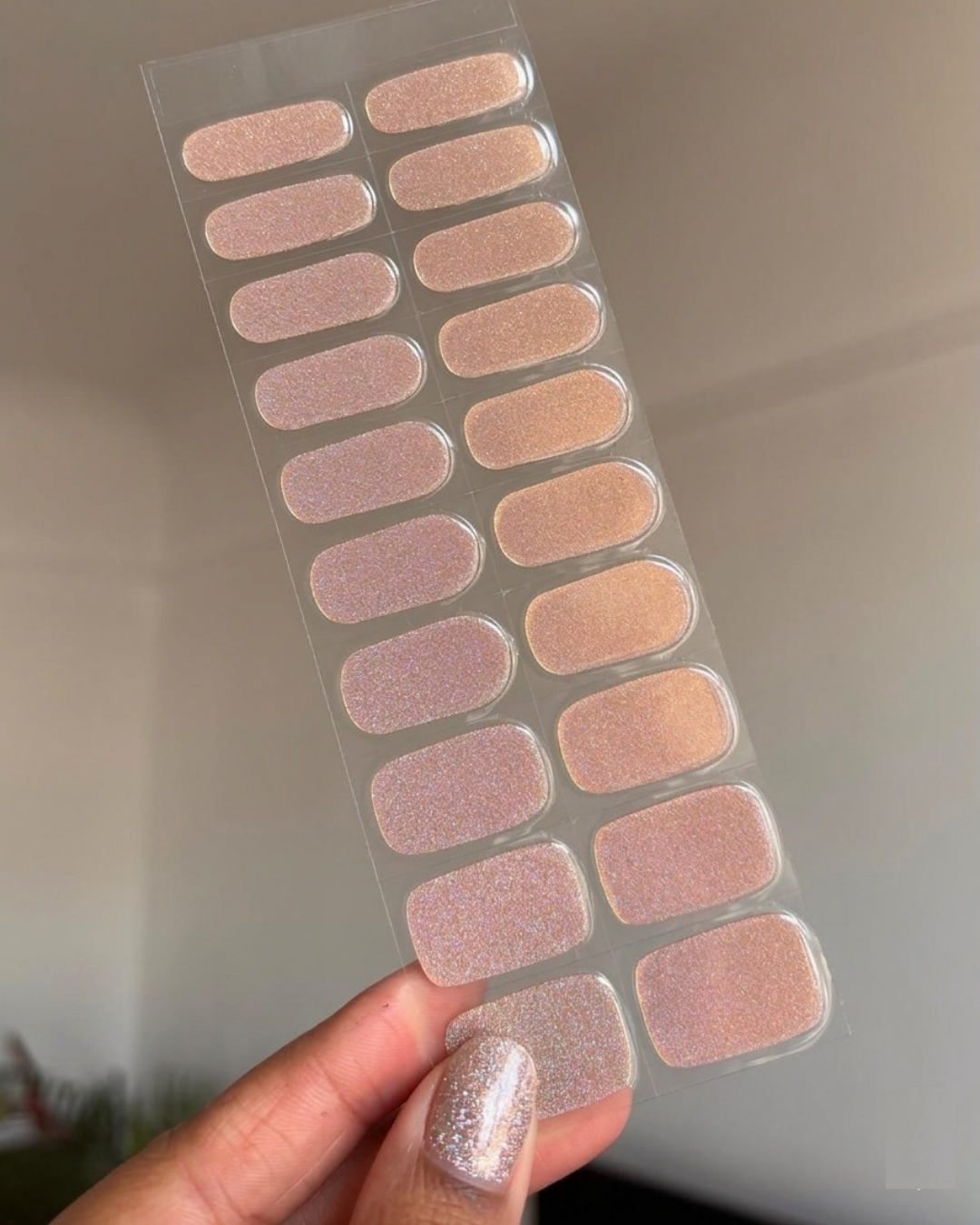 bande de vernis champagne.png