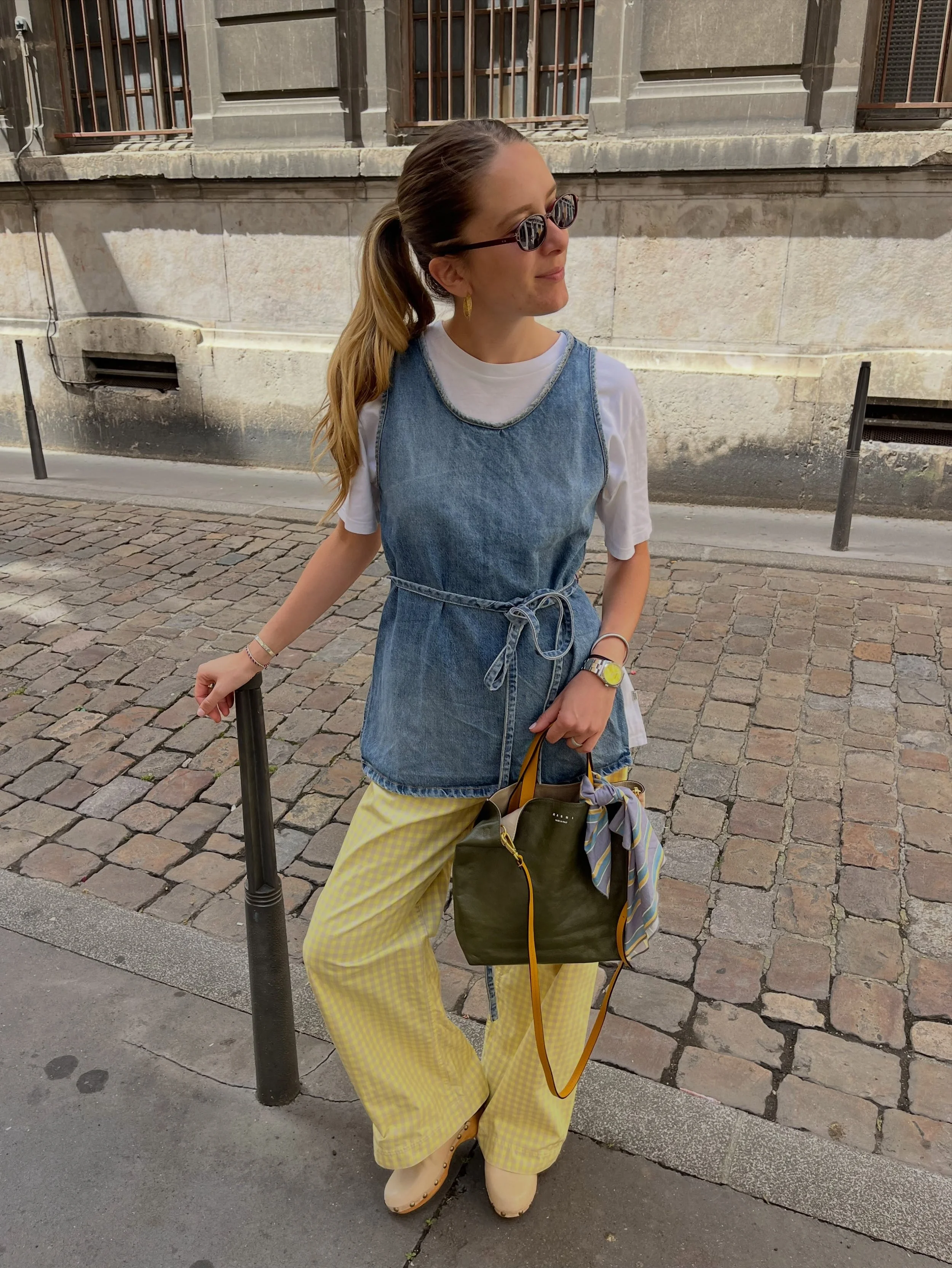 L&rsquo;&eacute;t&eacute; s&rsquo;immisce dans le dressing des D&eacute;goteuses ☀️✨

Venez d&eacute;couvrir notre s&eacute;lection de pi&egrave;ces estivales et profiter de la fra&icirc;cheur de la boutique ! 

Que pensez-vous de ce look ? 

_______