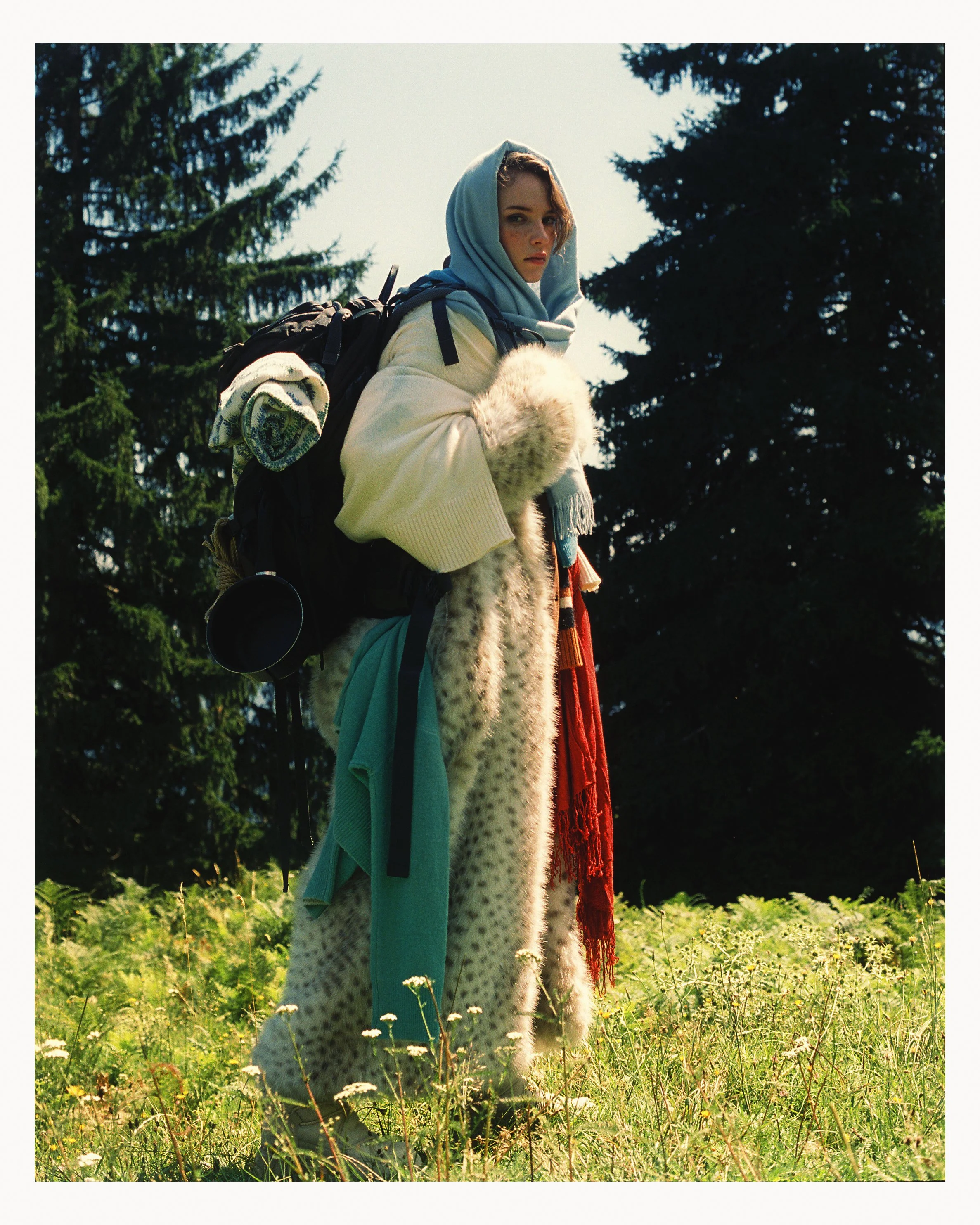  SCHÖN MAGAZINE. "Alone, in the wild"
