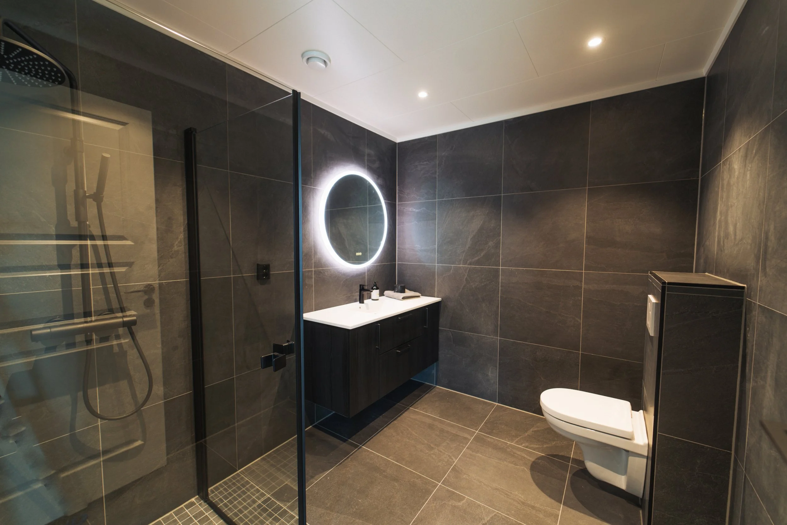 28 Stabburshuagen 24 (Interiør)-1.jpg