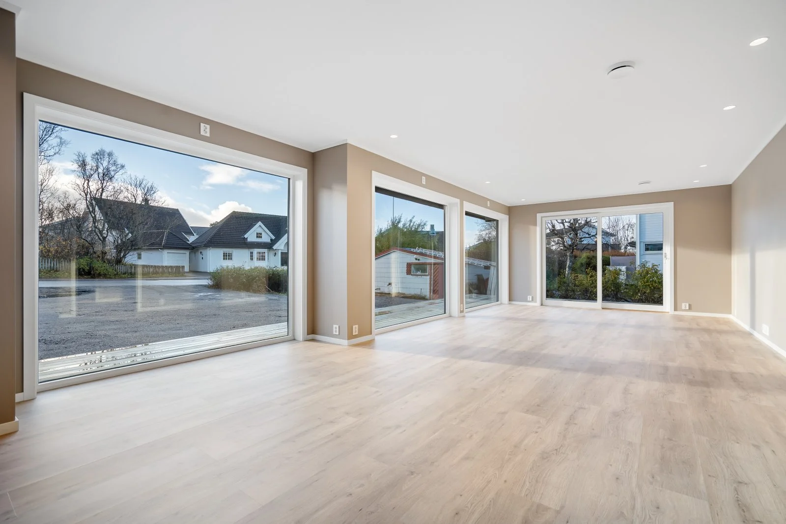 310240_Kleivaveien 3-5.jpg