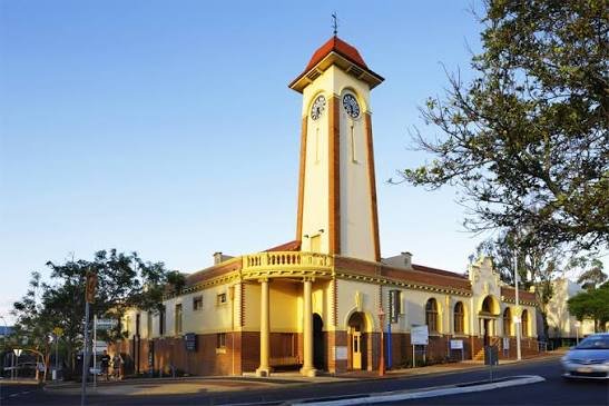 Sandgate, 4017
