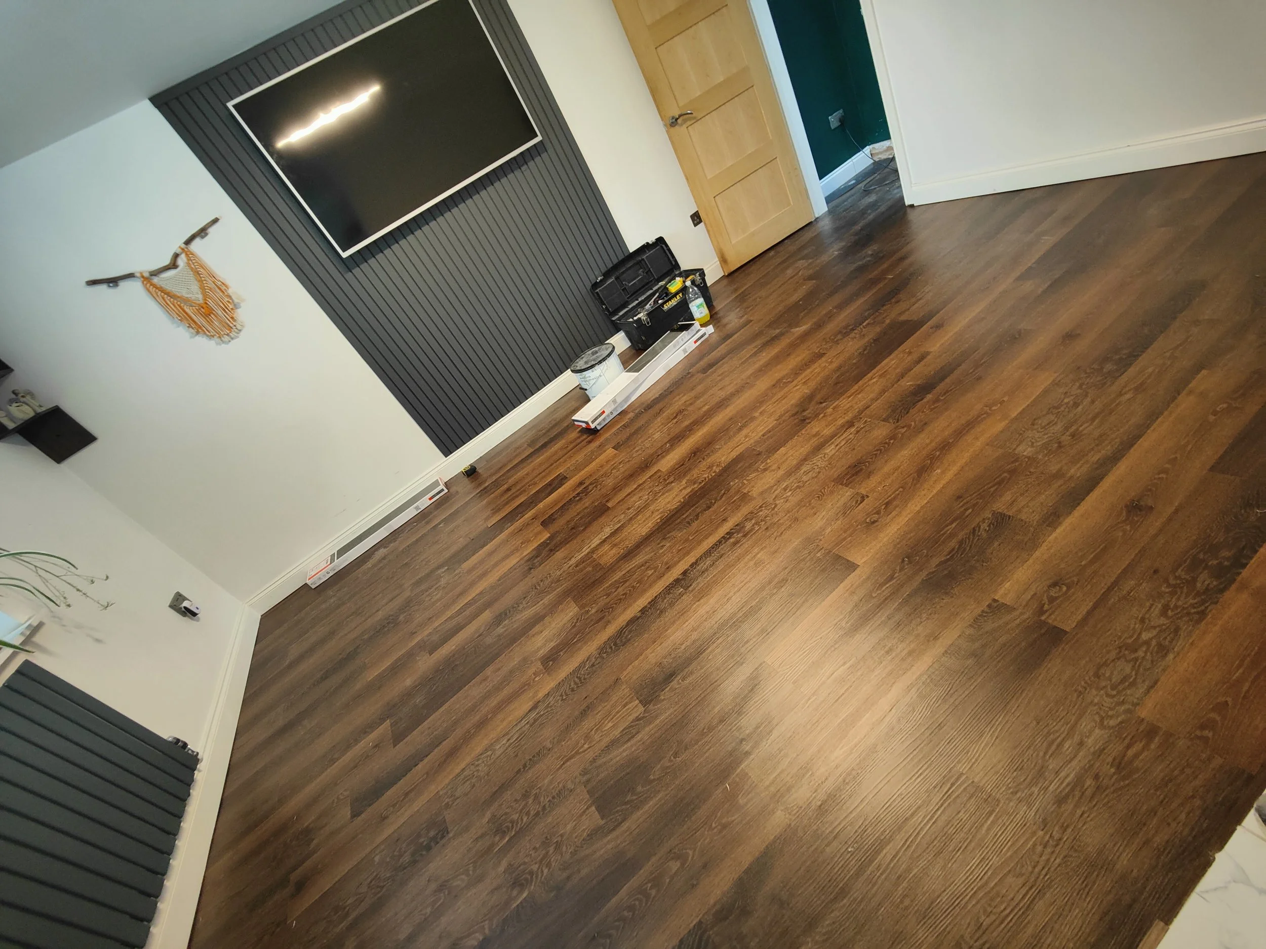 lvt laid in stroud straightlay