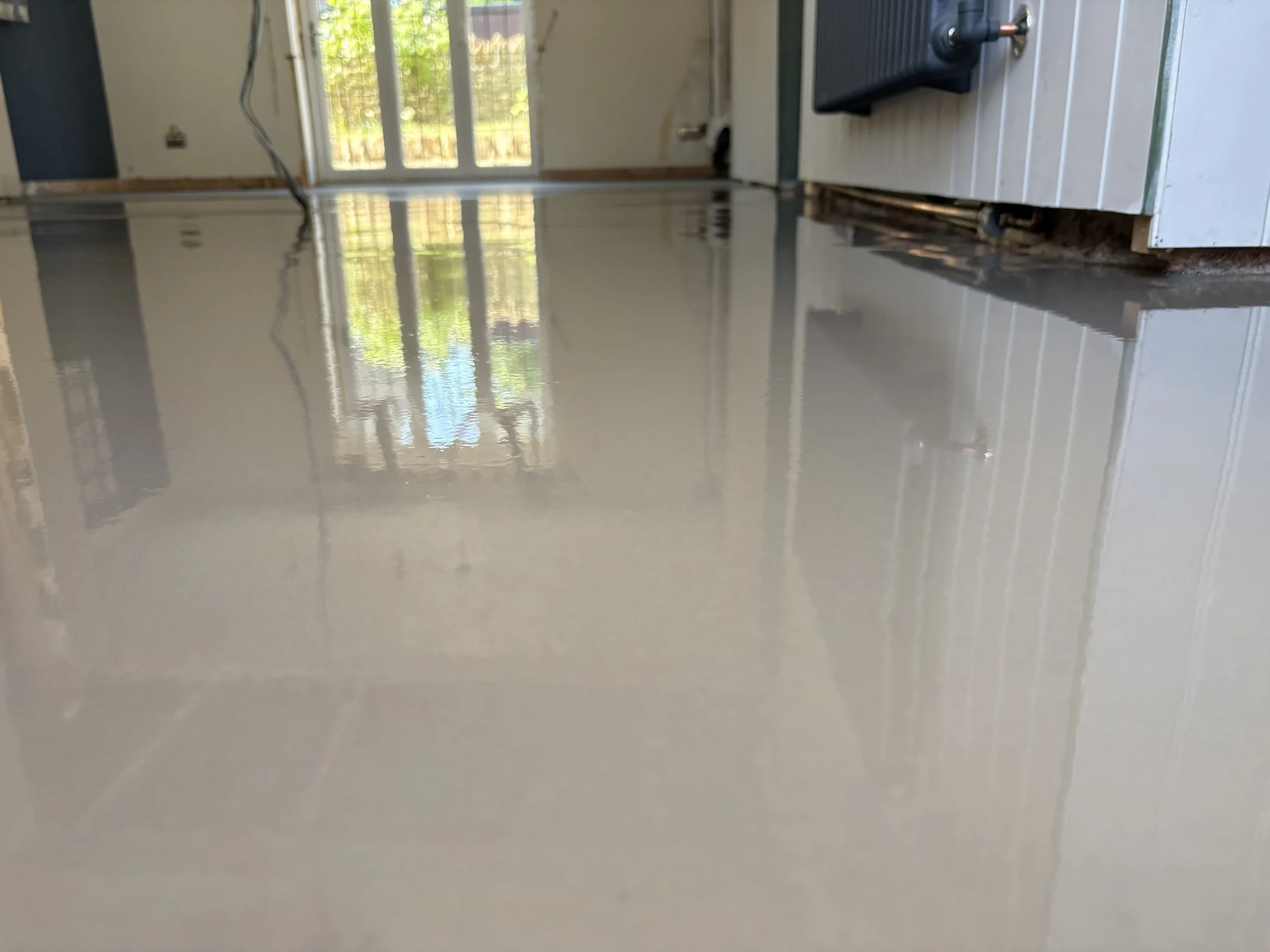 floor level latex screed in stonehouse
