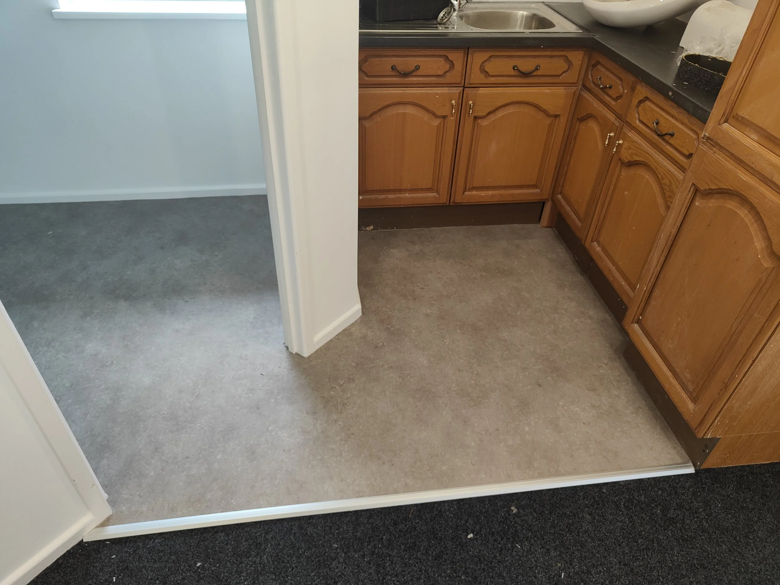 stone Sheet vinyl fitted in Stroud 