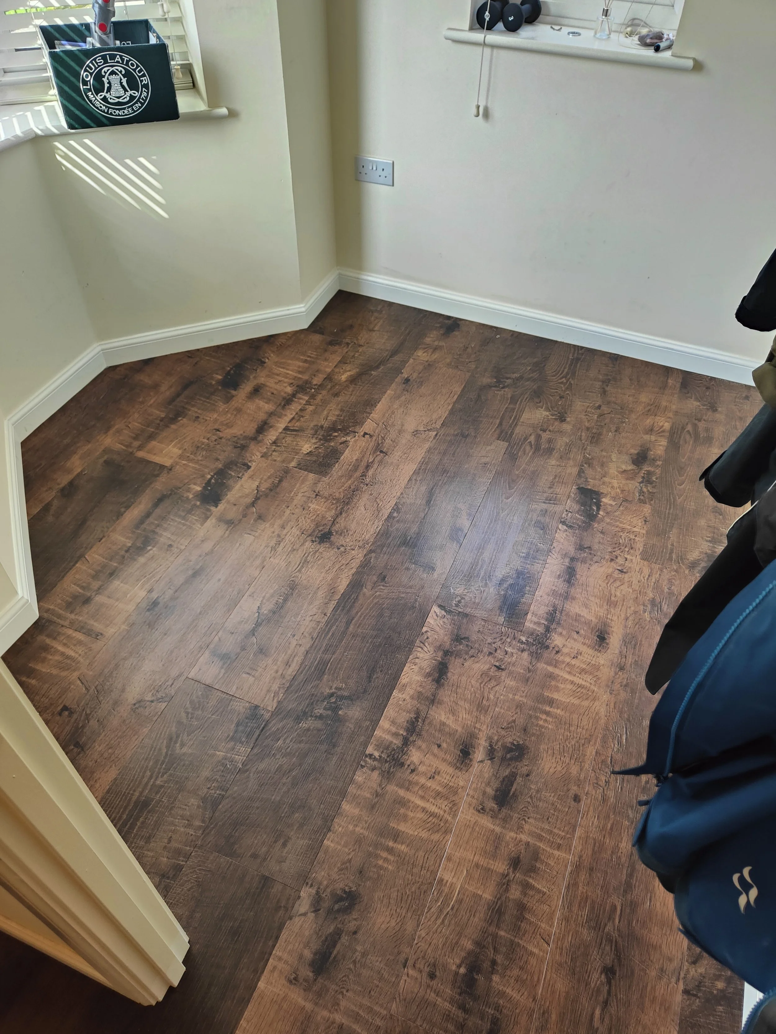 lvt stroud dark oak 2 