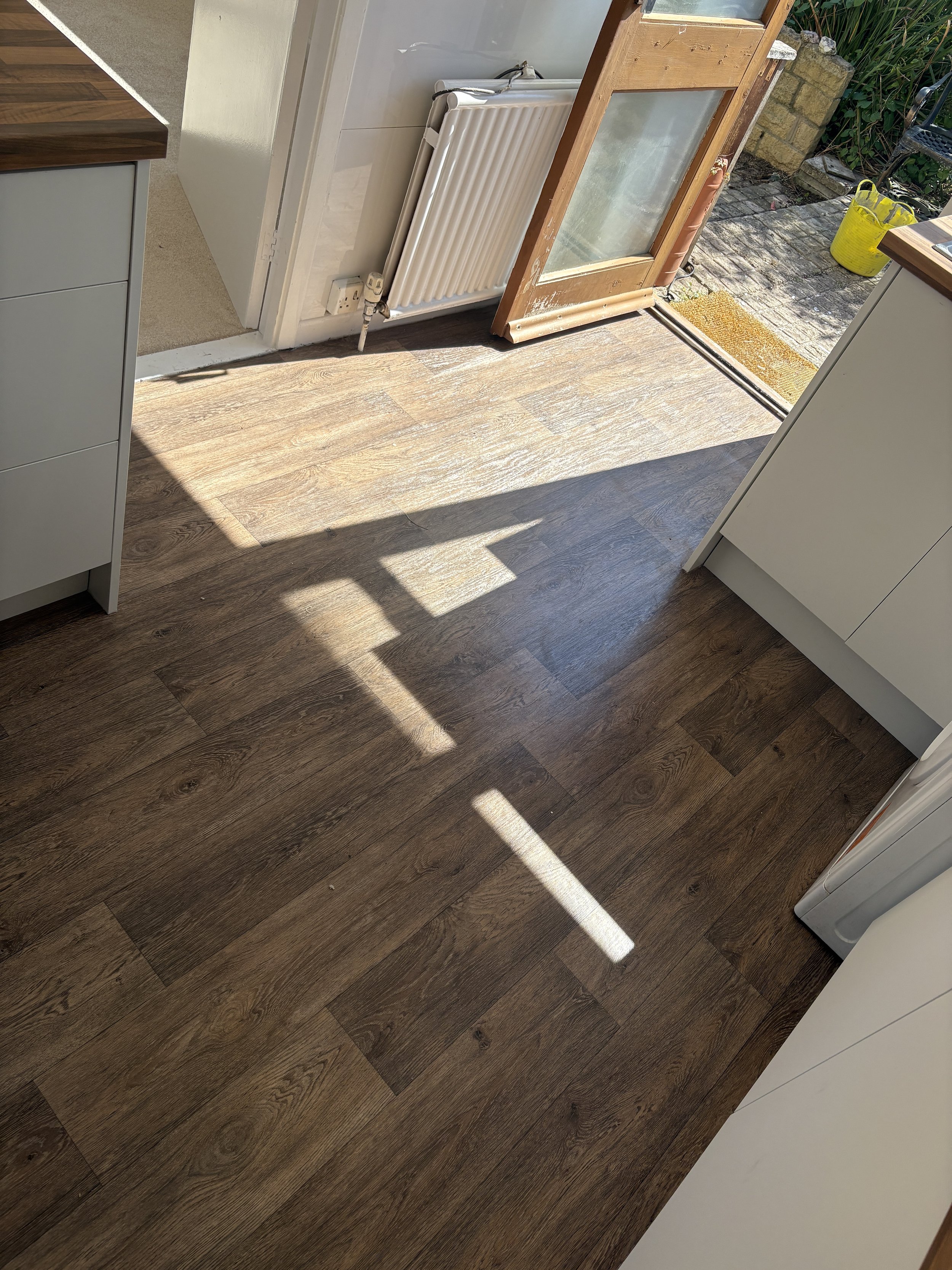 kitchen vinyl in cam stroud
