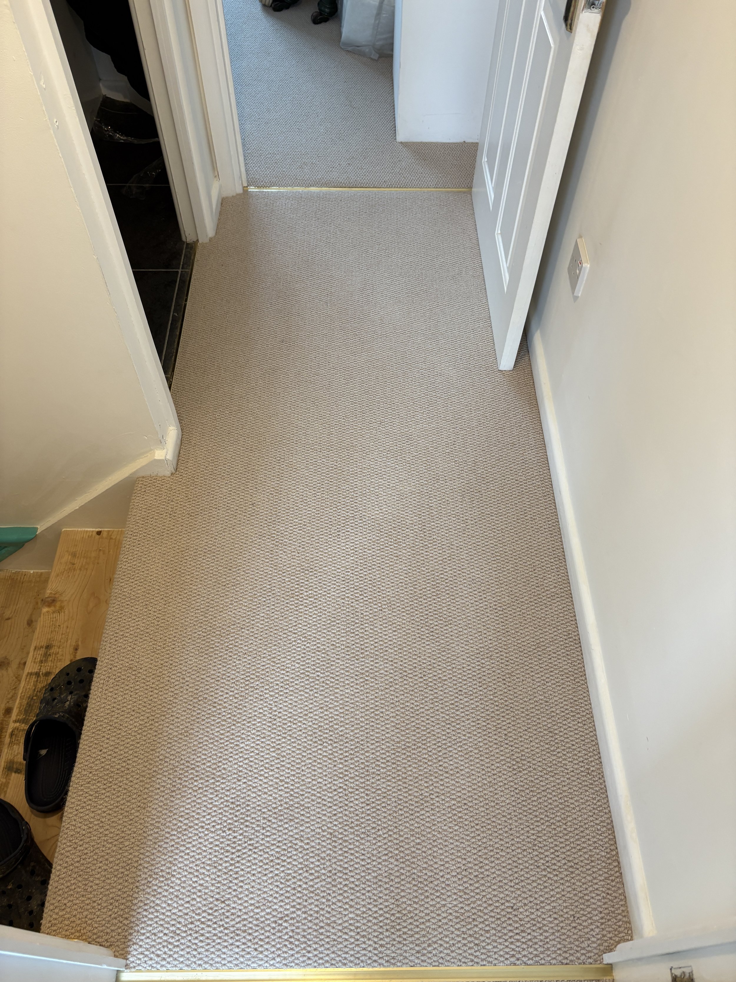 landing in stroud in loop pile carpet