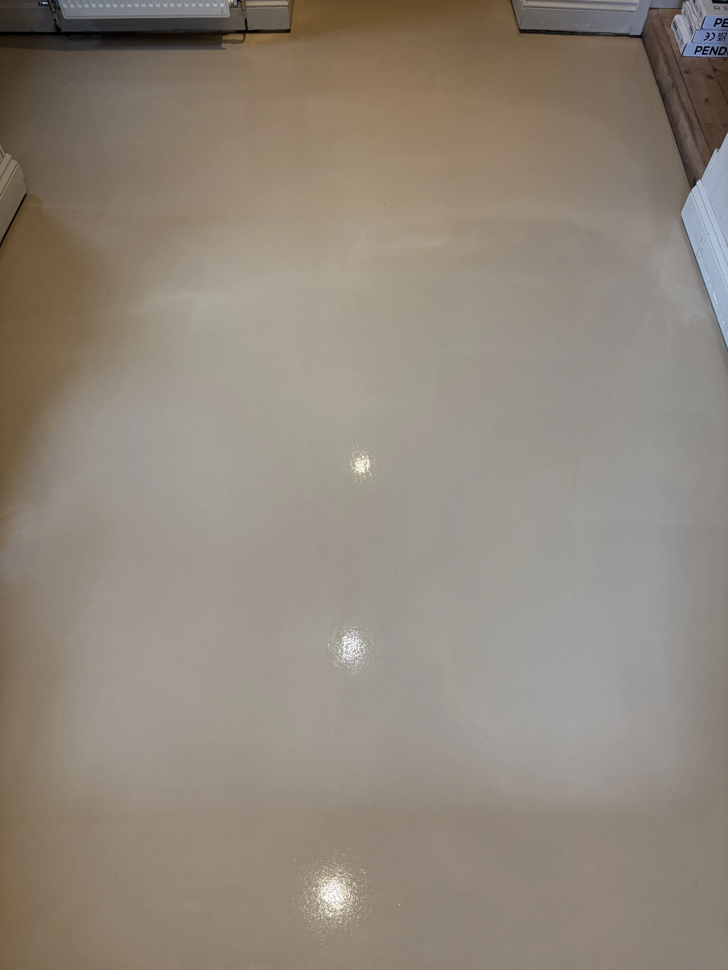 close latex horsley.JPG