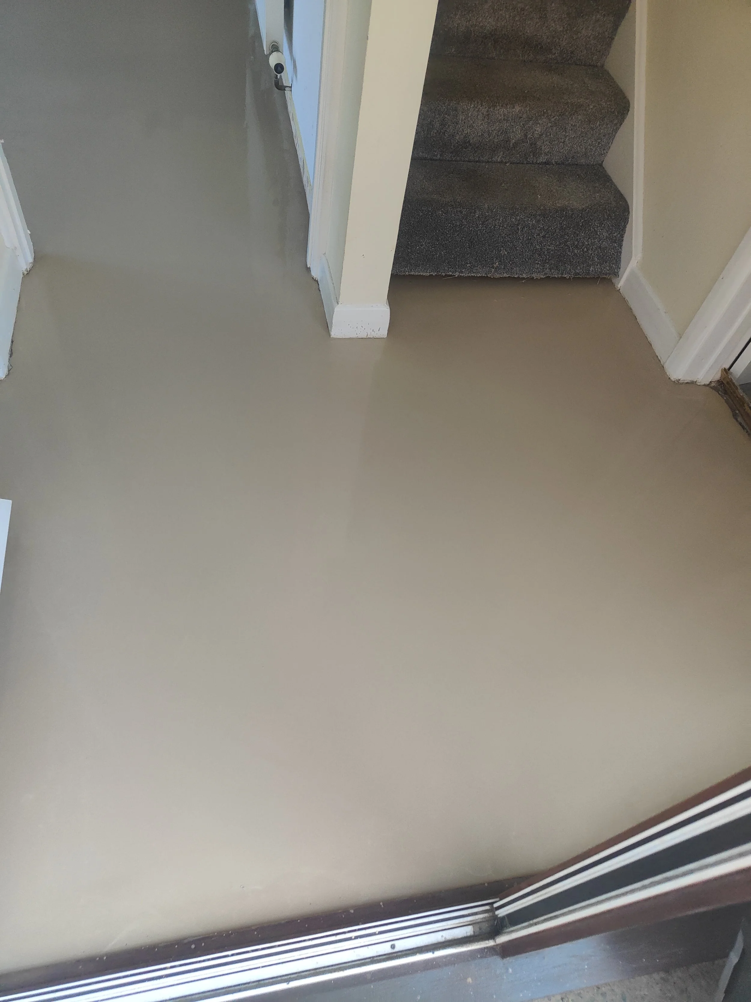 latex screed dursley.jpg