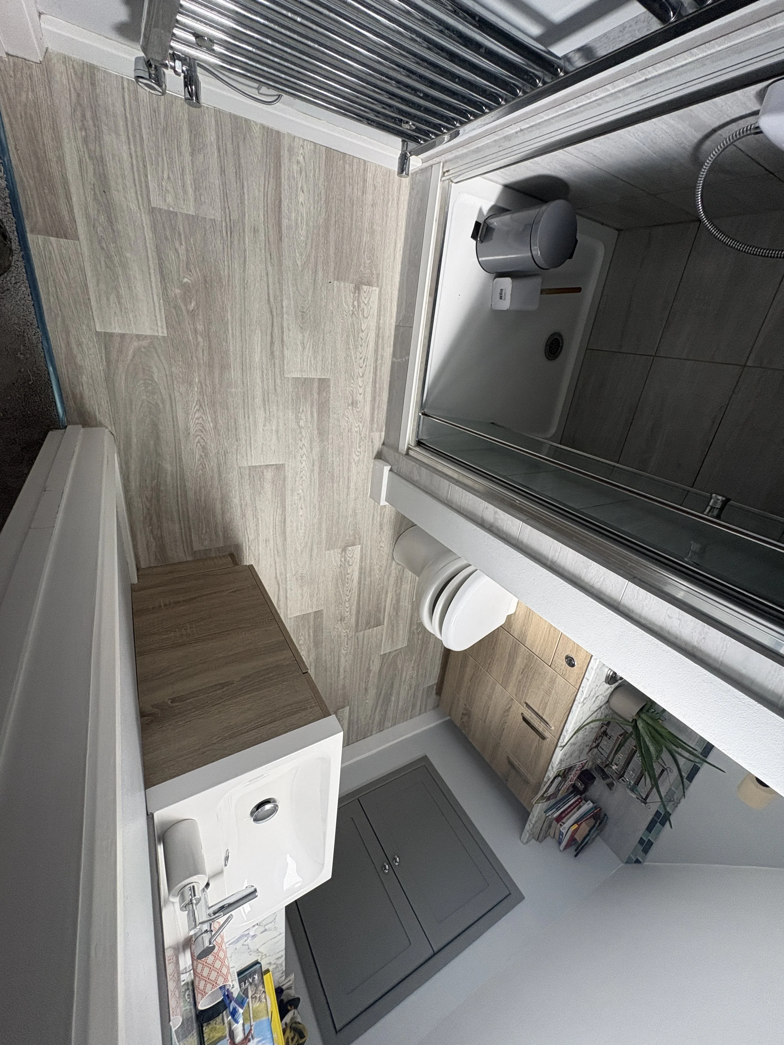 whiteoak sheet vinyl in leonard stanley