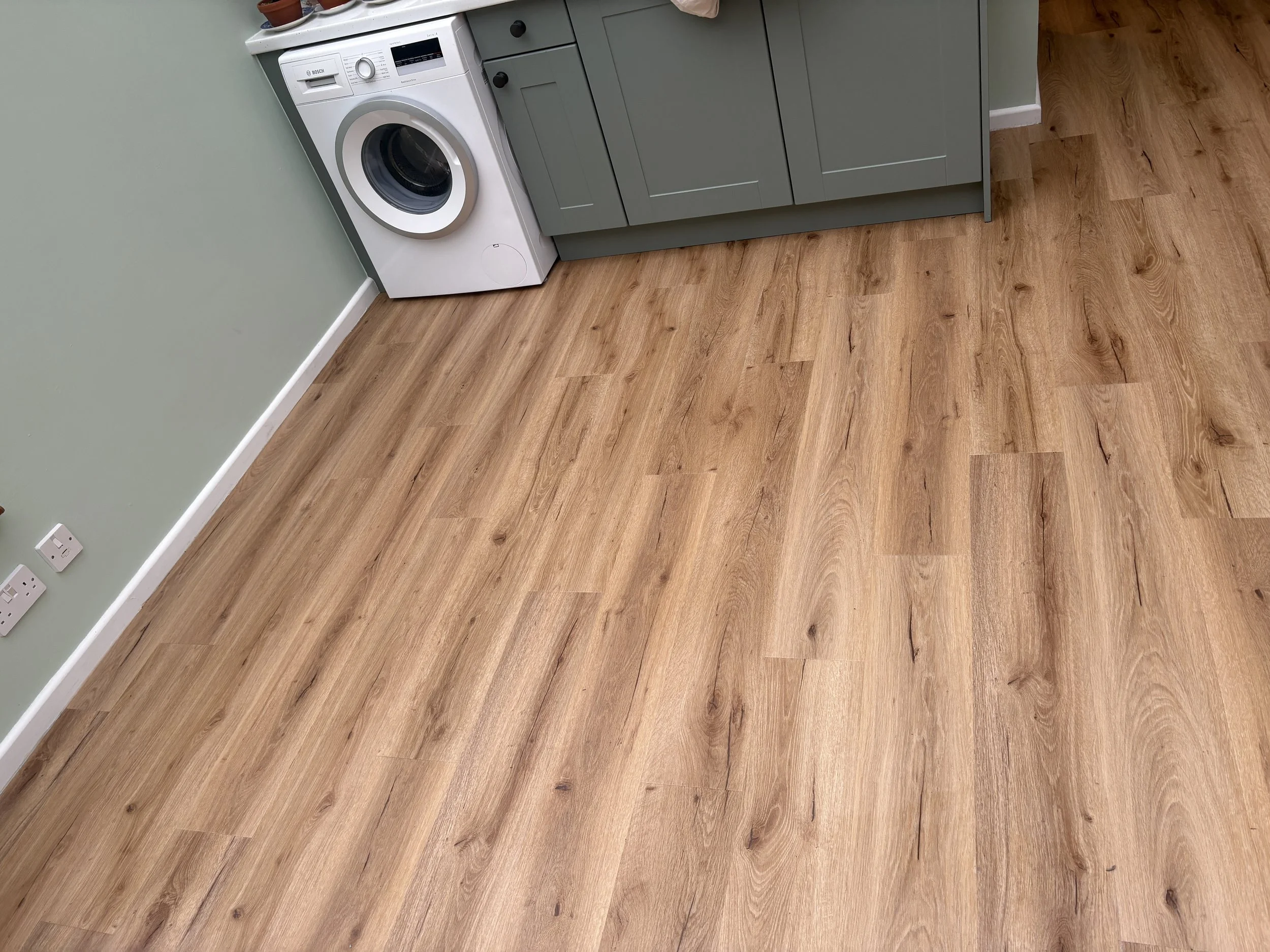lvt whiteshill dining 3