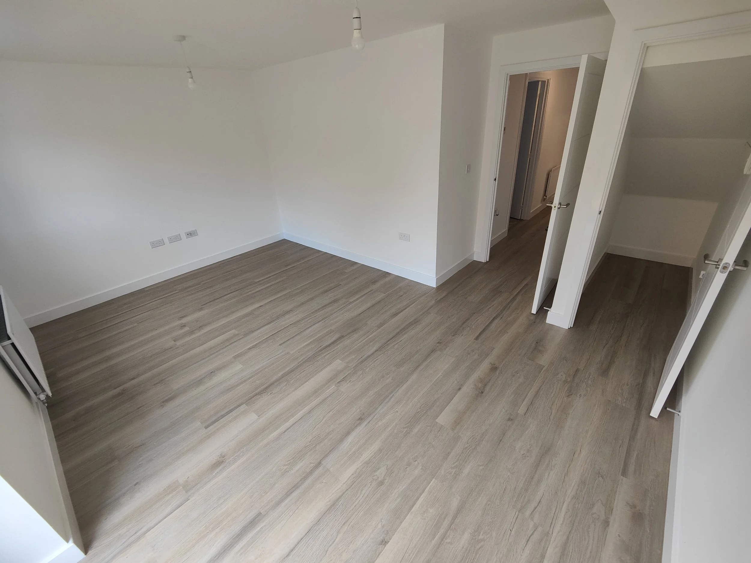 lvt straight laid in great oldbury stroud