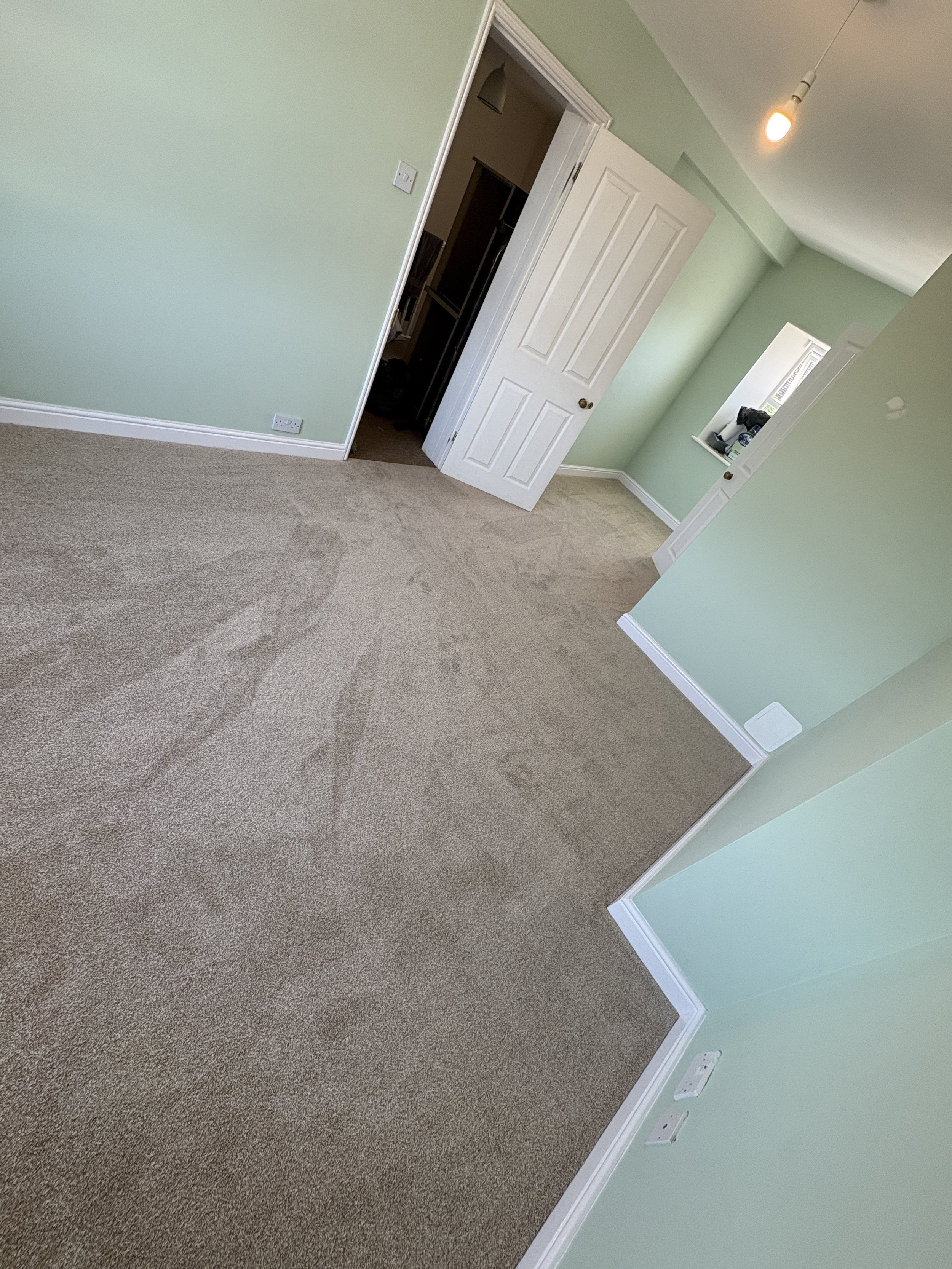 bedroom carpet finished in kings stanley