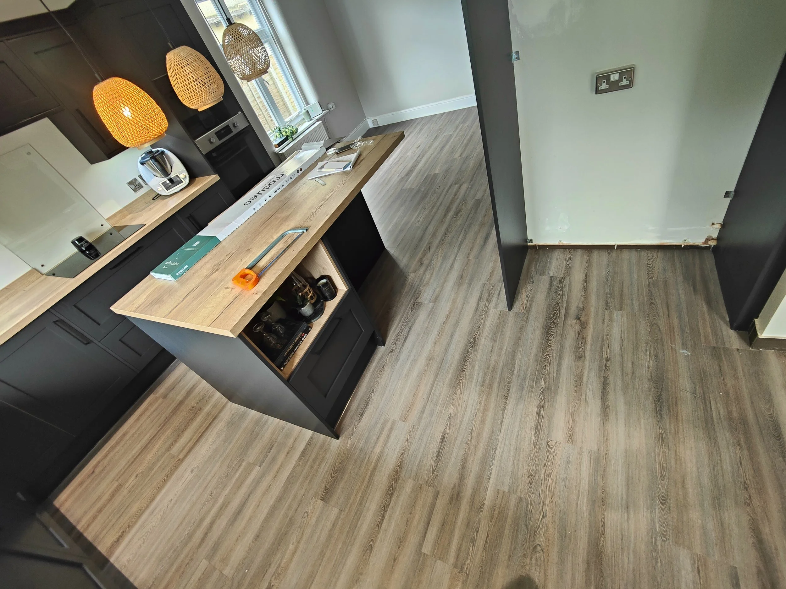 straight laid lvt in stonehouse