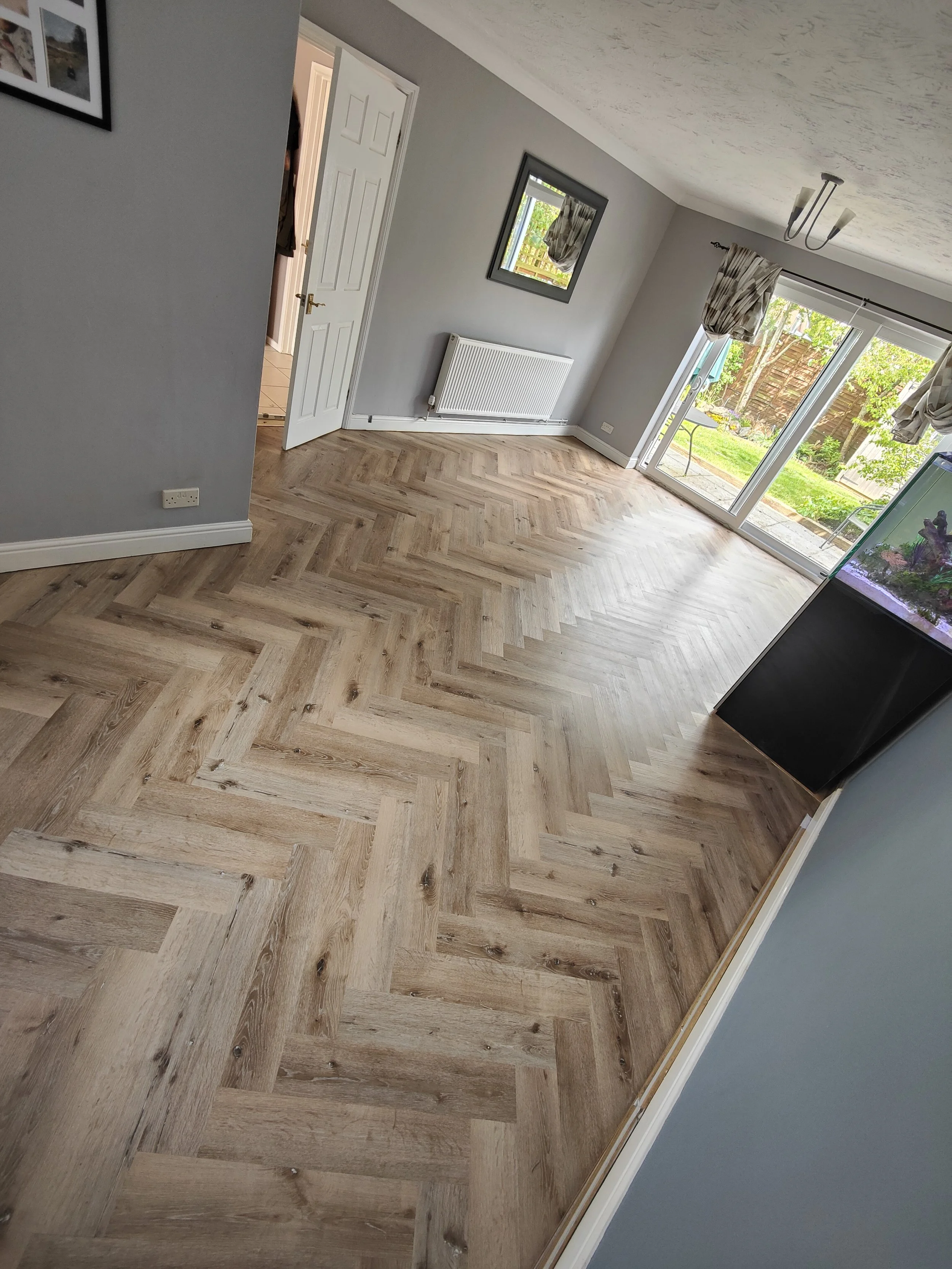 herringbone lvt ebley