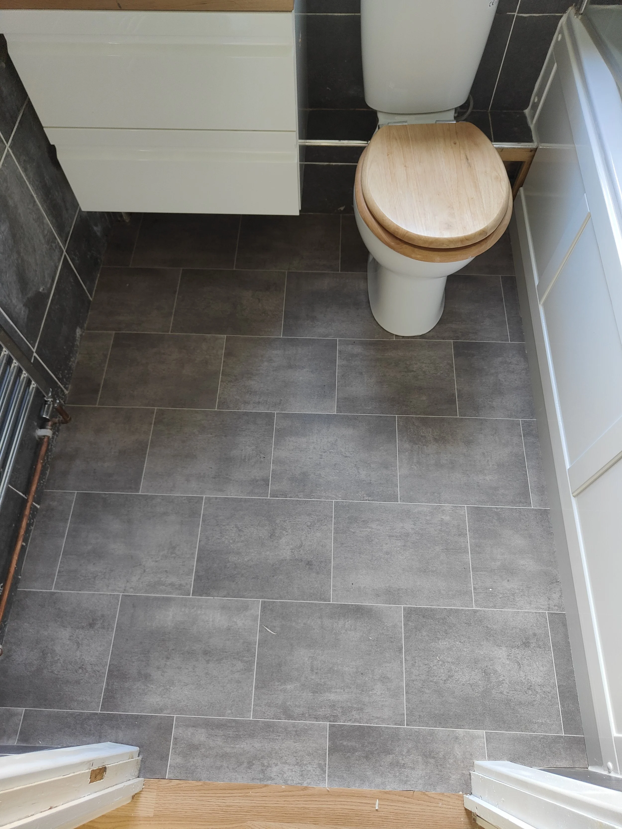 Stone Effect Sheet Vinyl Middleyard Stroud
