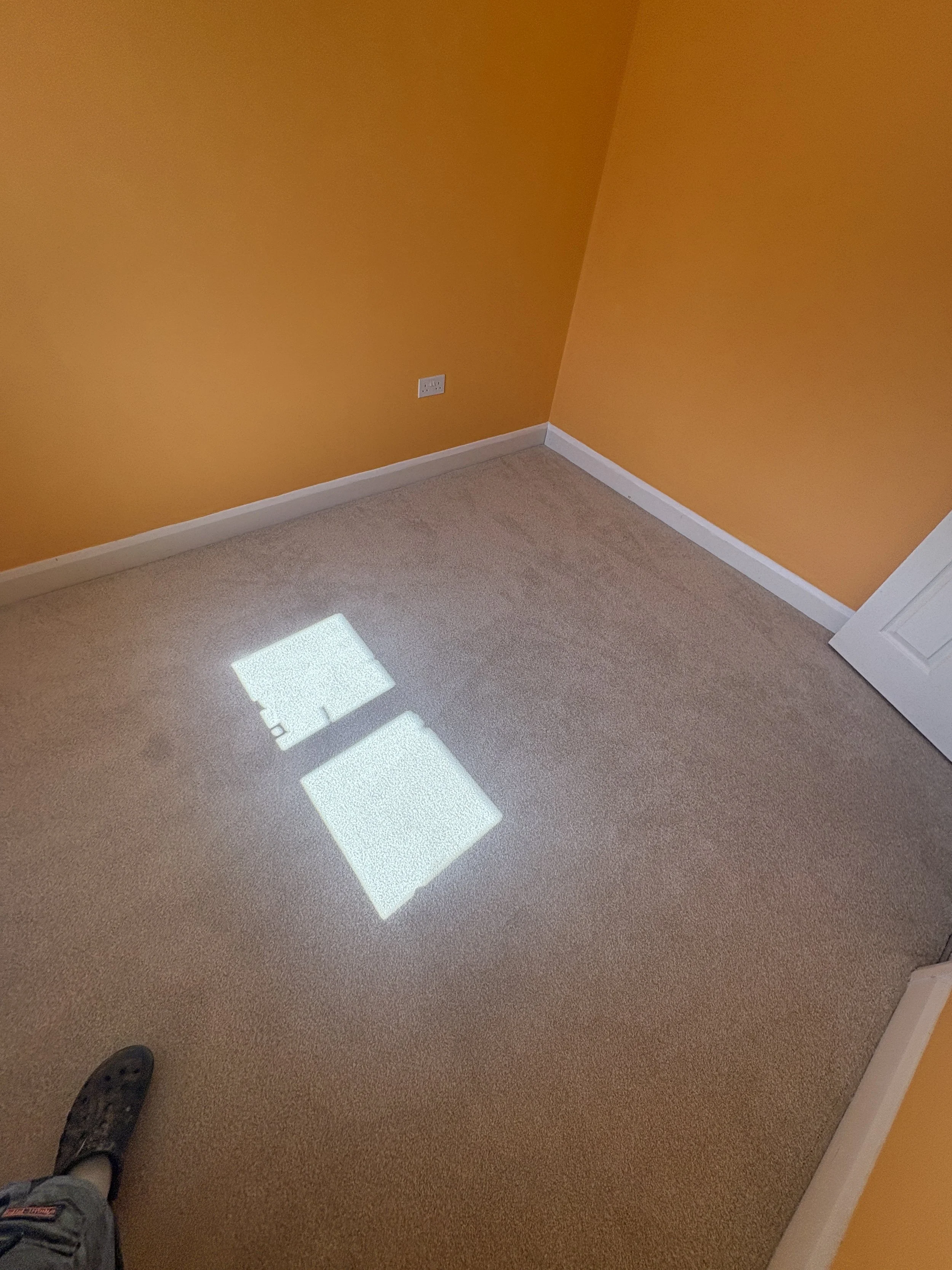 bedroom carpet stround 1 
