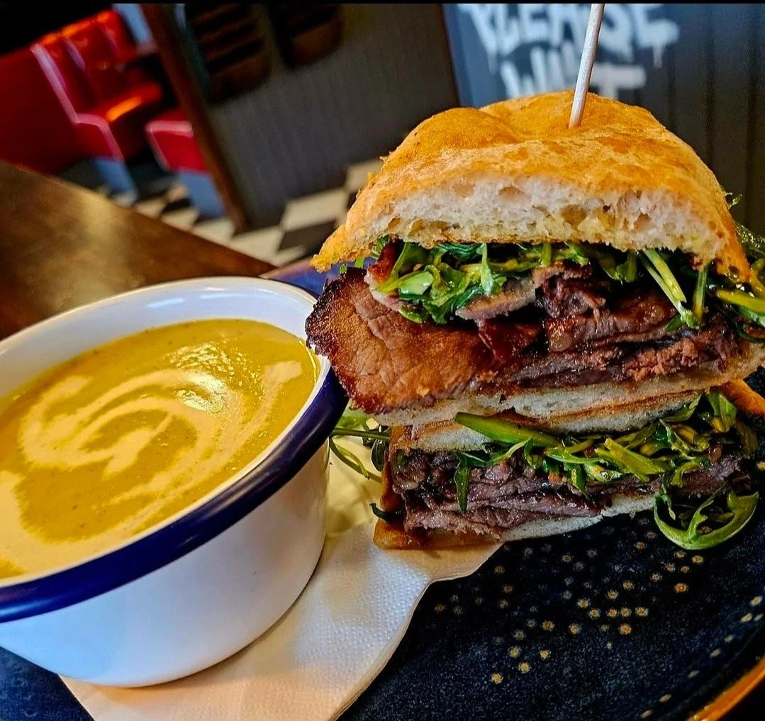 ✨️ LUNCH TIME SPECIALS AVAILABLE NOW FROM #SUGARRAYSBOUCHER 🩶🩶

We are now serving stunning lunch dishes from 12pm every day!

From soups, sandwiches, wraps and more 👌

🥪🌯🍲🙌✨️

Available now!

No need to book ☺️

Open for breakfast from 10am 
