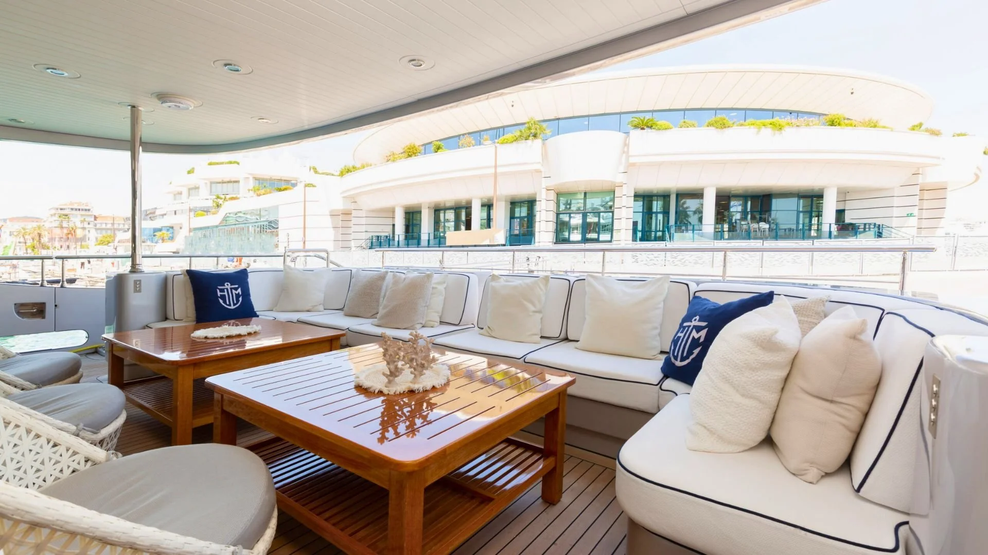 main deck (5).jpg