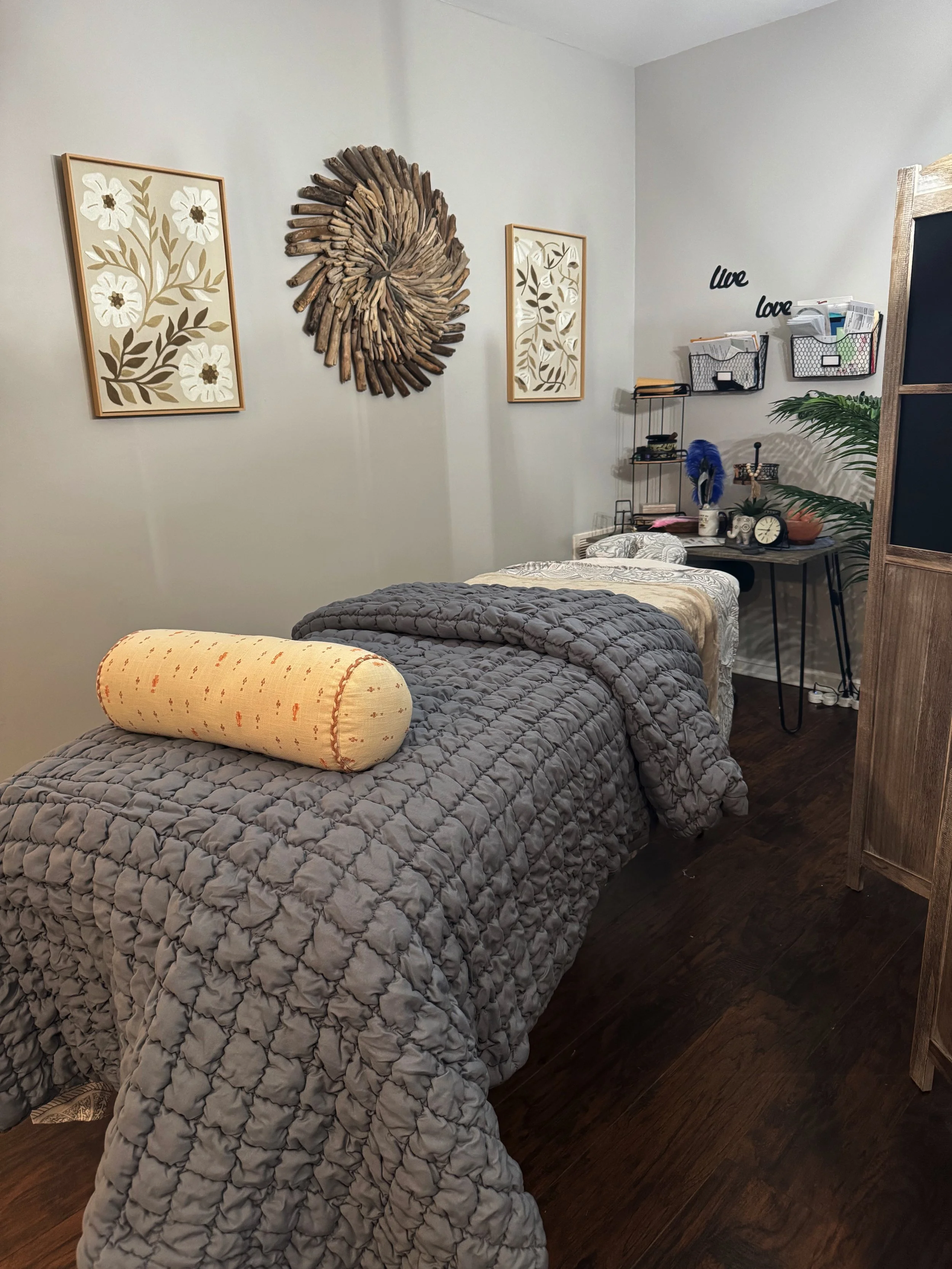 Calm Reiki session room at Dantoni Wellness Studio in Marlboro, NJ, designed for nervous system relaxation and healing.