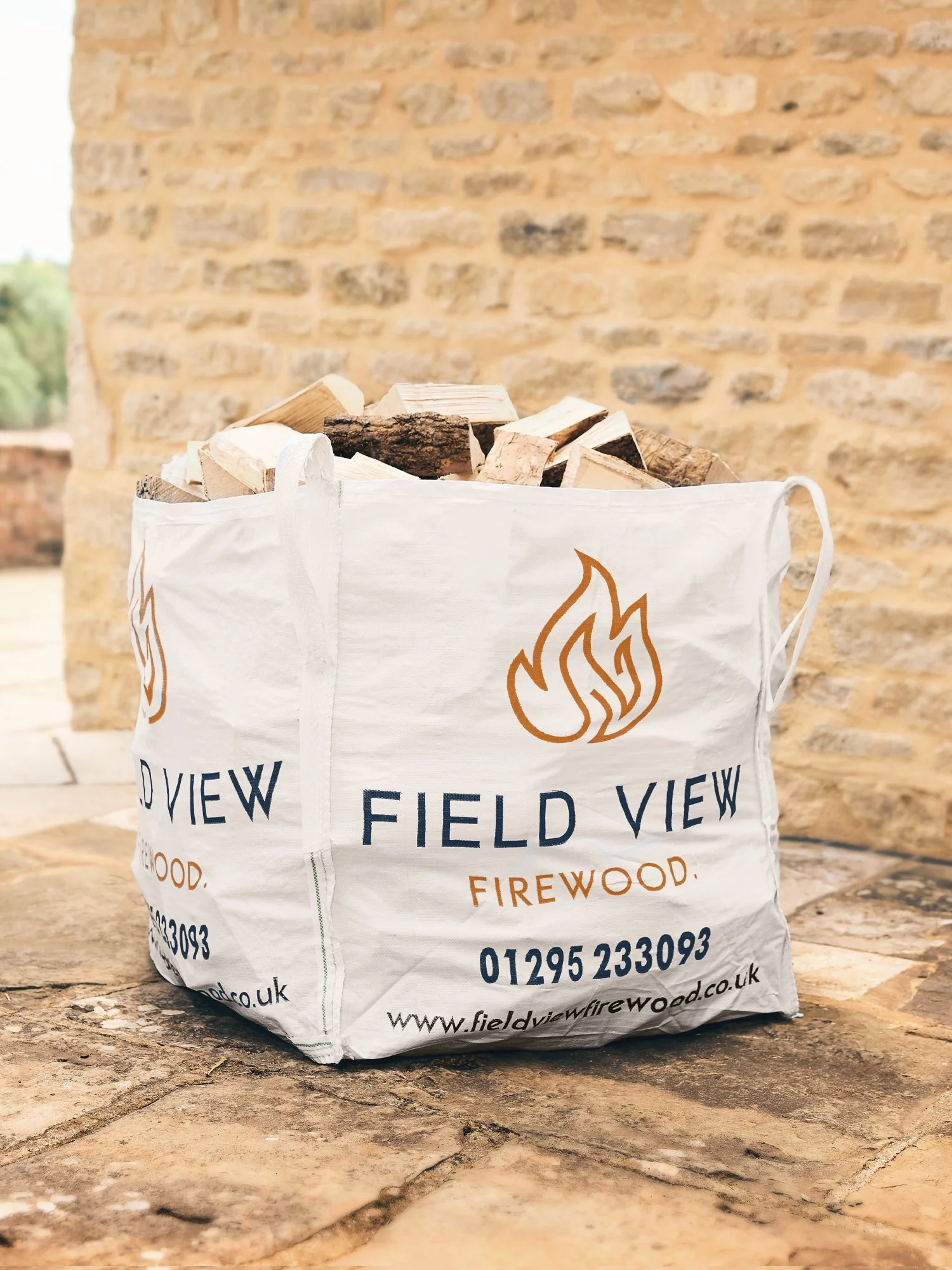 Seasoned Hardwood Logs - Bulk Bag