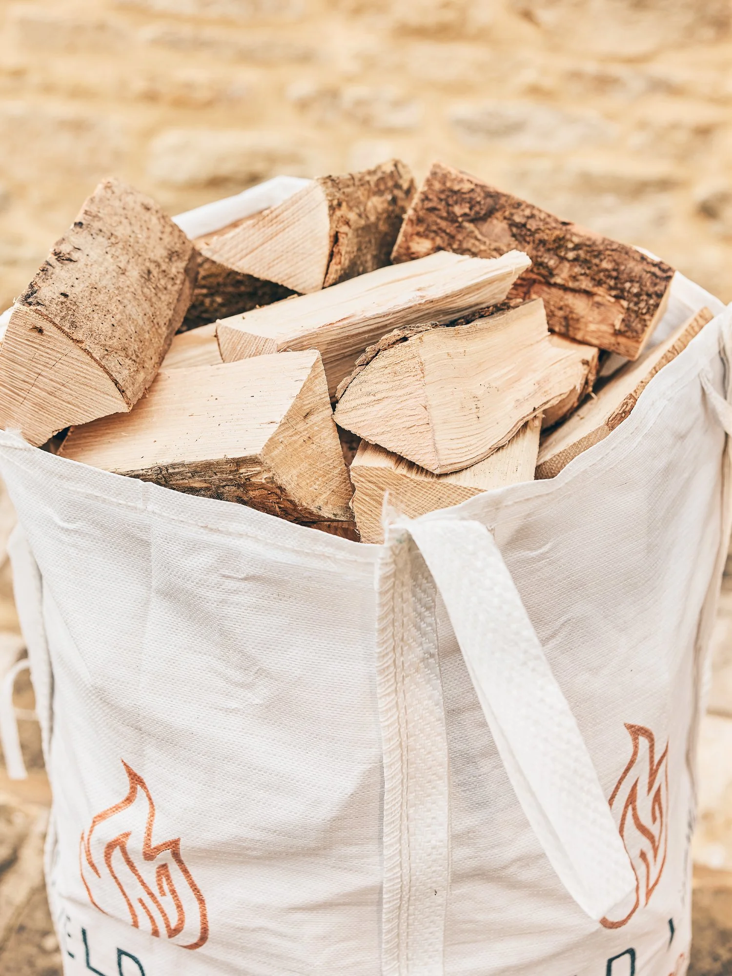 FieldViewFirewood-BarrowBag-Seasoned-Detail1.jpg