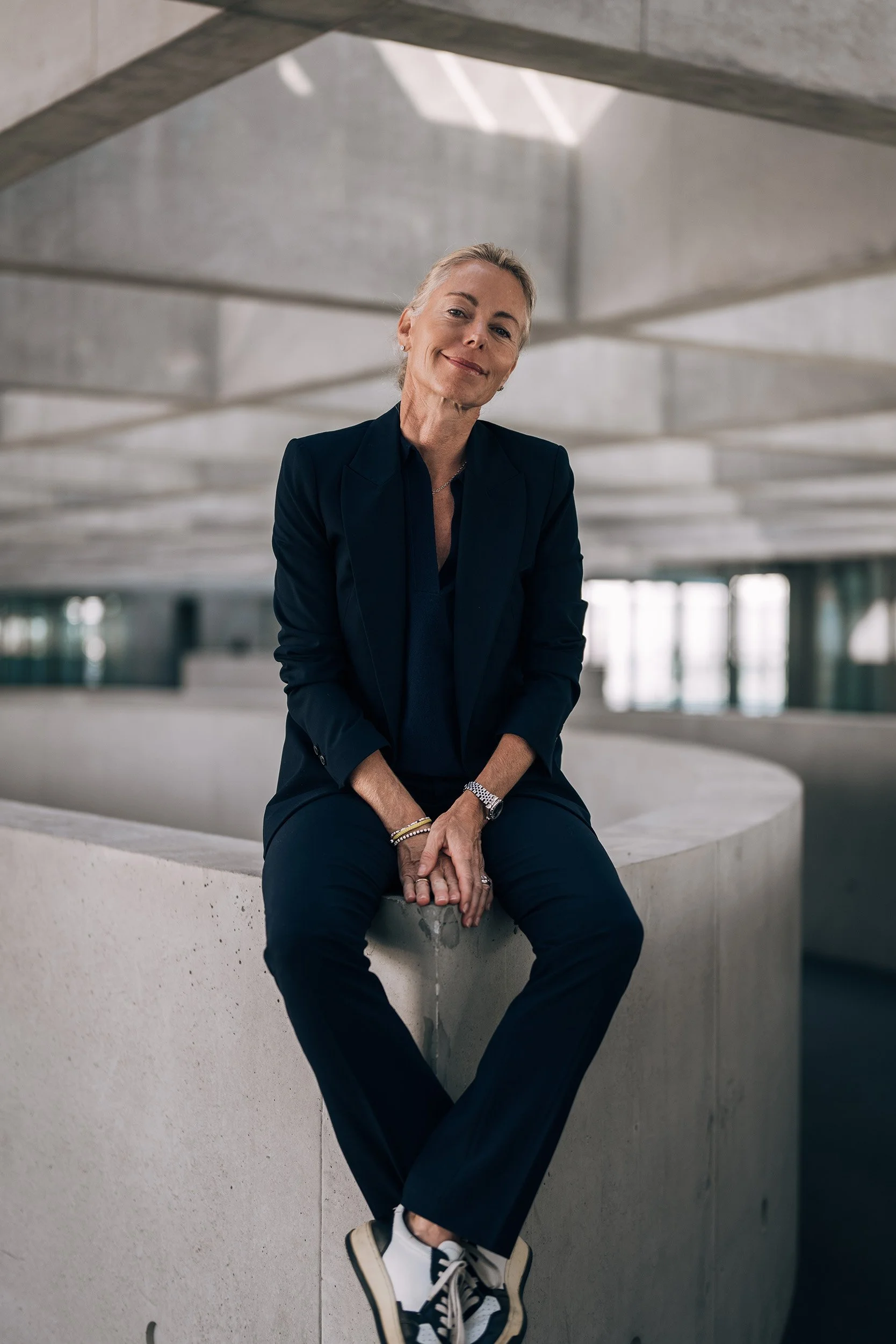 Claudia Raffelhüschen im Deutschen Bundestag, politisches Porträt von Stefan Trocha