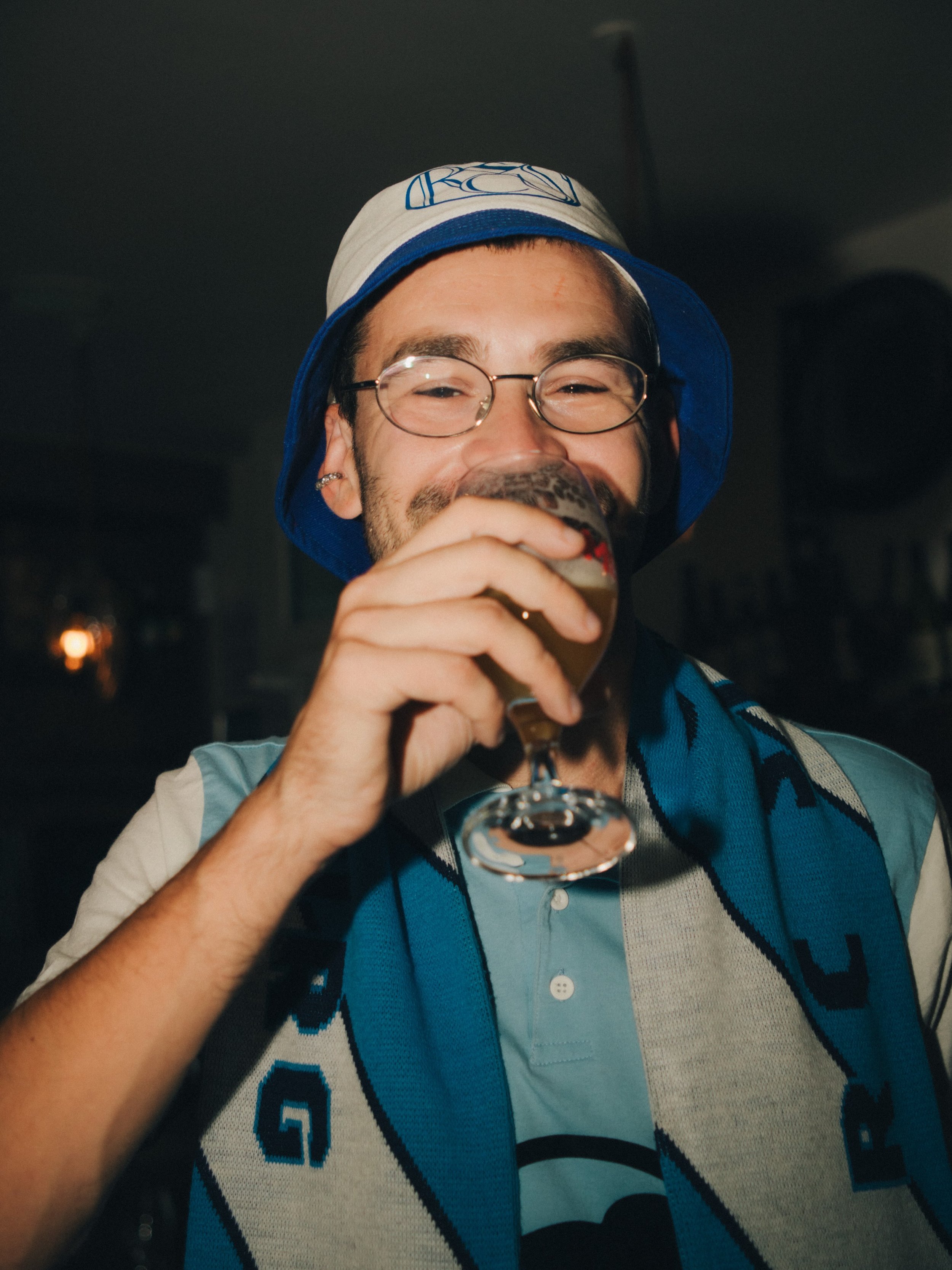 Ce soir, c&rsquo;est Strasbourg - Monaco &agrave; la Meinau ⚽️

Et comme d&rsquo;hab, on te donne rdv apr&egrave;s le match pour continuer la soir&eacute;e comme il se doit !

N&rsquo;oublie pas, en cas de victoire du Racing, l&rsquo;ap&eacute;ro est