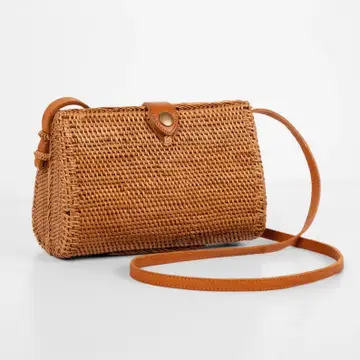 Nantucket Crossbody Clutch