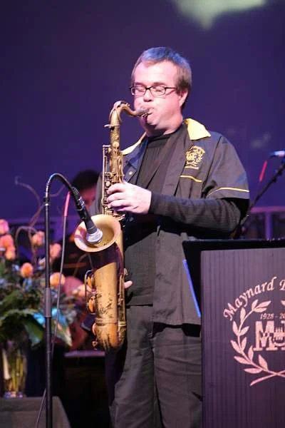 MF Tribute concert-solo-1 copy.jpg