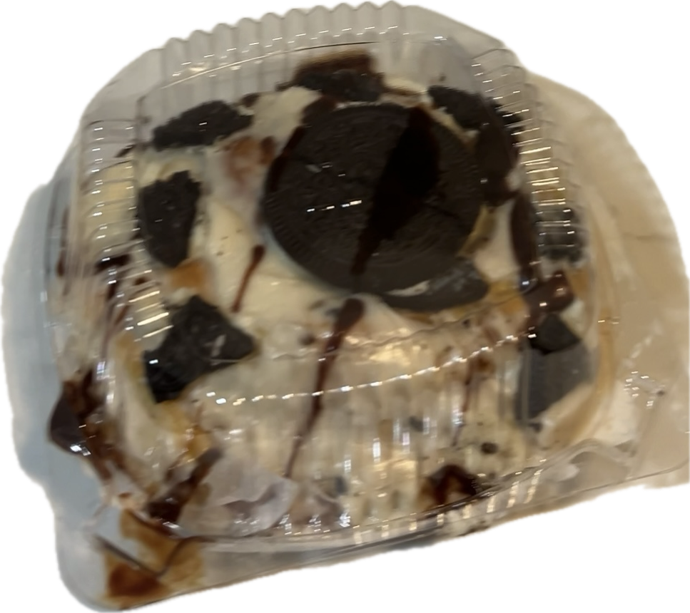 Oreo & Chocolate Chips Sweet Roll