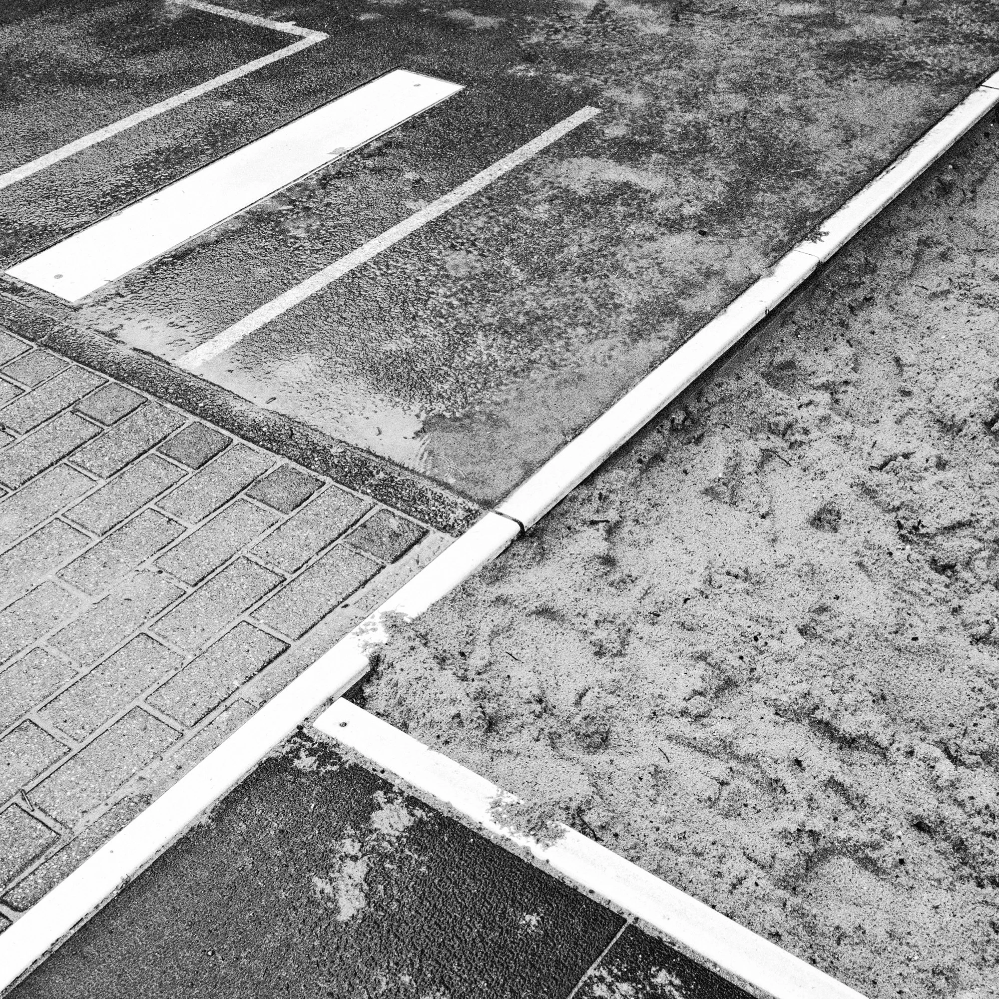 044.jpg