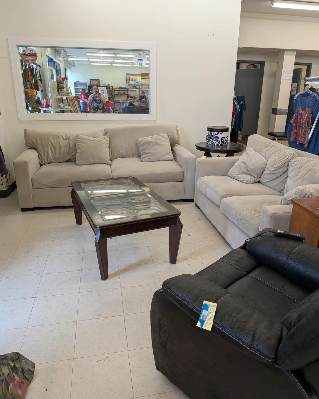 Looking for your next great thrift find? 👀✨

From stylish clothing and unique home d&eacute;cor to furniture, books, and hidden treasures, you never know what you&rsquo;ll discover at The Liberty in Quakertown! Stop by and browse our ever-changing s