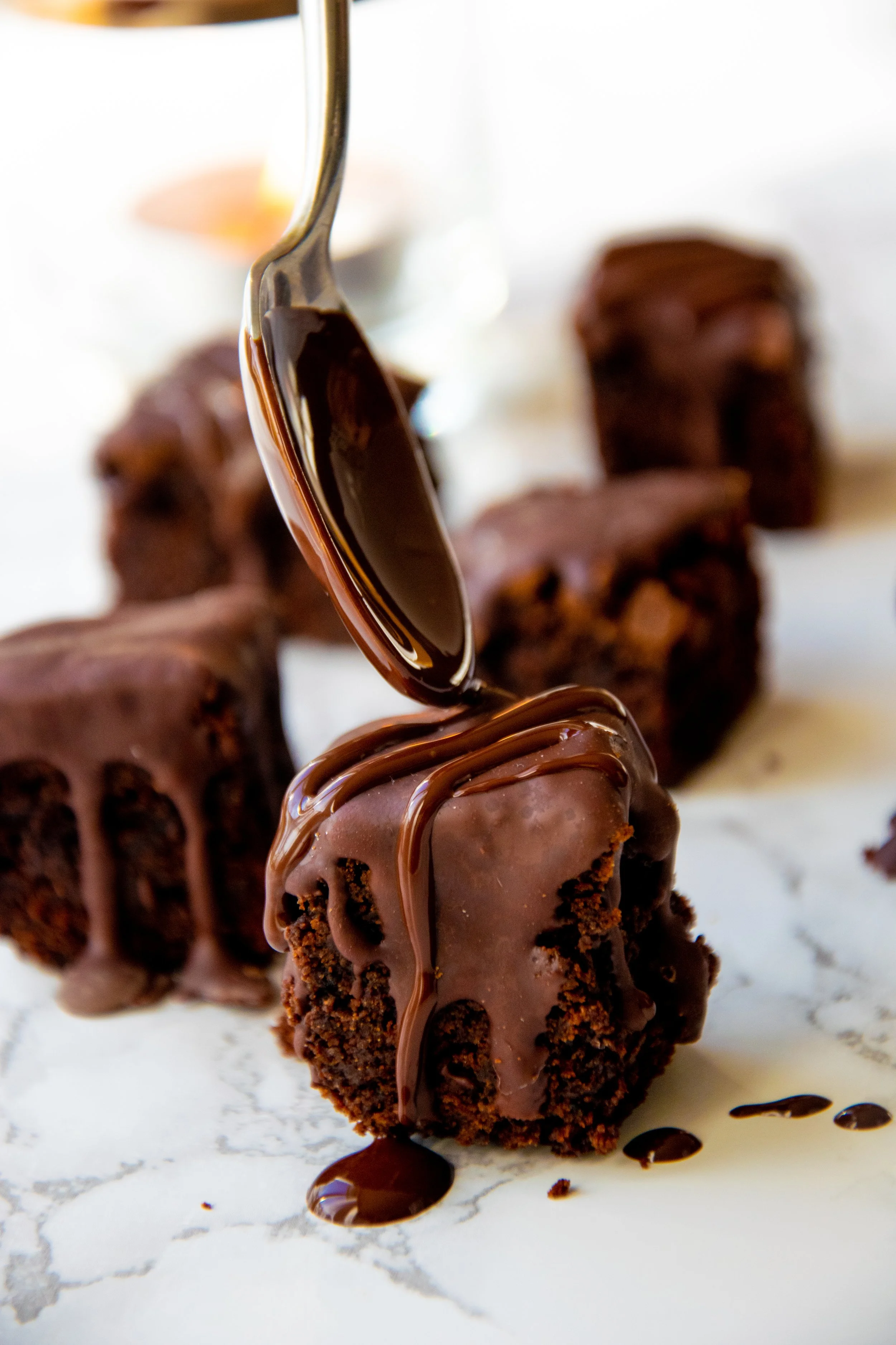 Weihnachtliche Mini Schoko Brownies