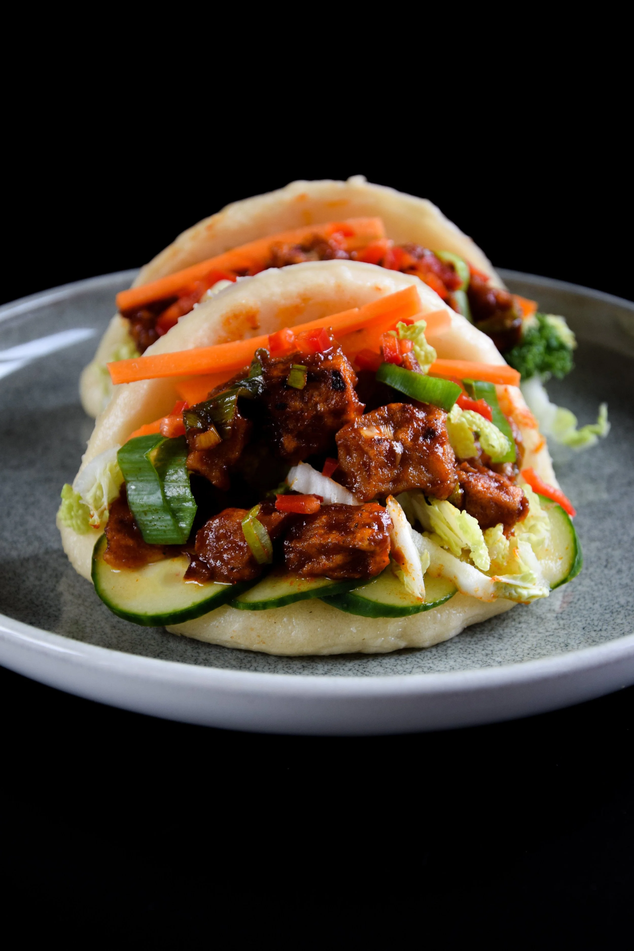 Vegane Bao Buns mit Seitan Füllung