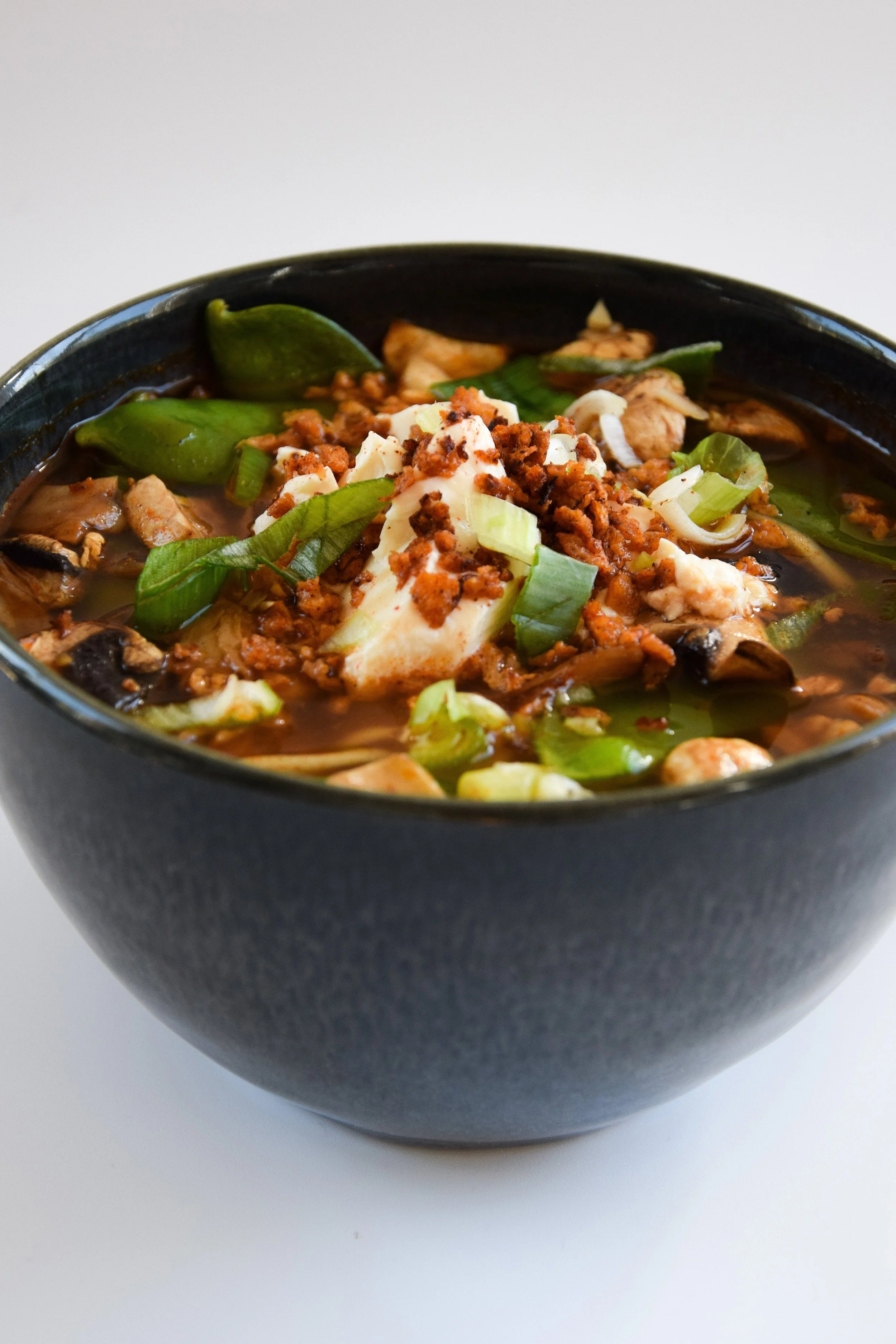 Scharfe Udon Ramen Suppe
