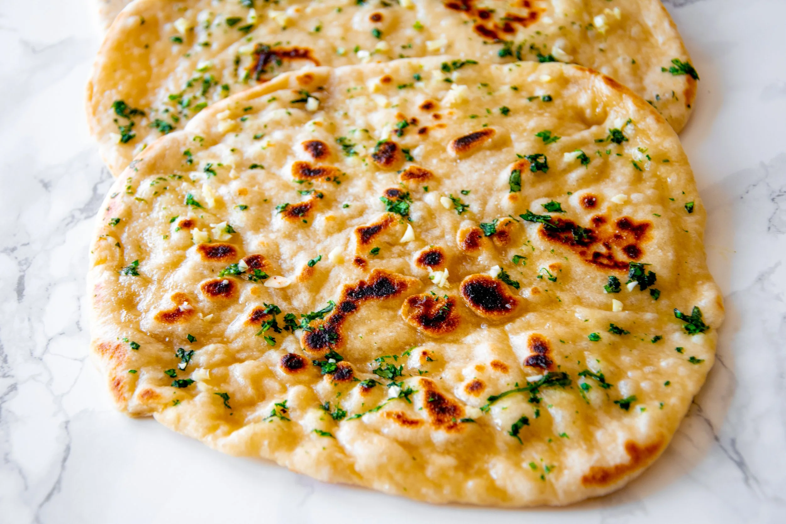 Selbstgemachtes Naan Brot