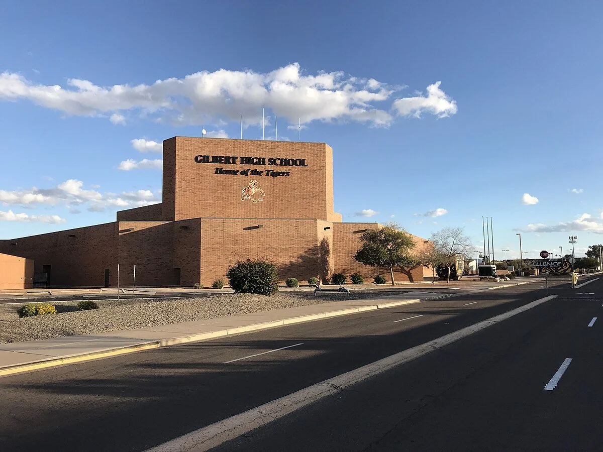 Gilbert_High_School_Auditorium.jpg