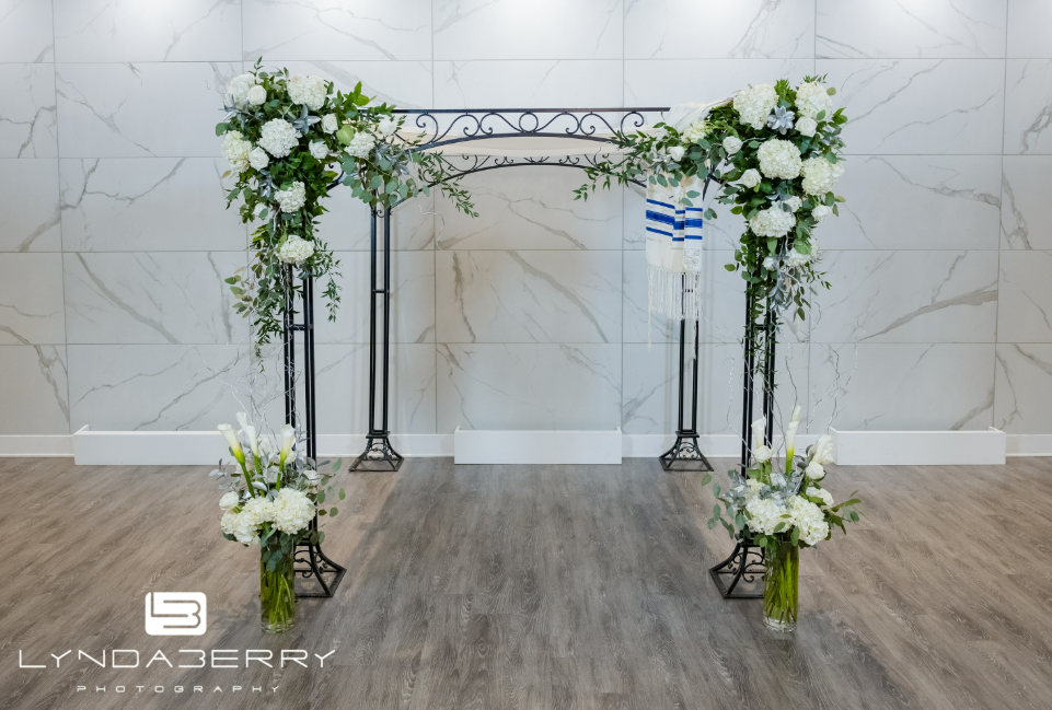 WHITE & SILVER CHUPPAH .png