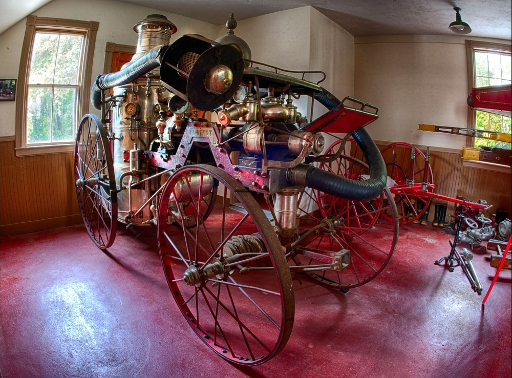 1884 Silsby Horse Drawn Steam Engine: “Huguenot 1"